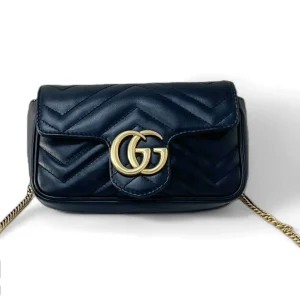 GUCCI GG Marmont Mini Bag black with gold-tone hardware