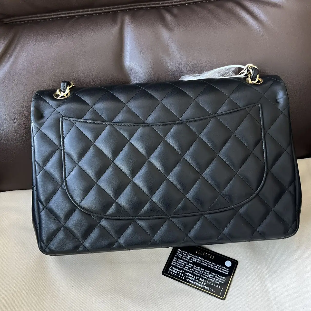 CHANEL Classic Flap Jumbo Handbag CHANEL Classic Flap Jumbo Handbag