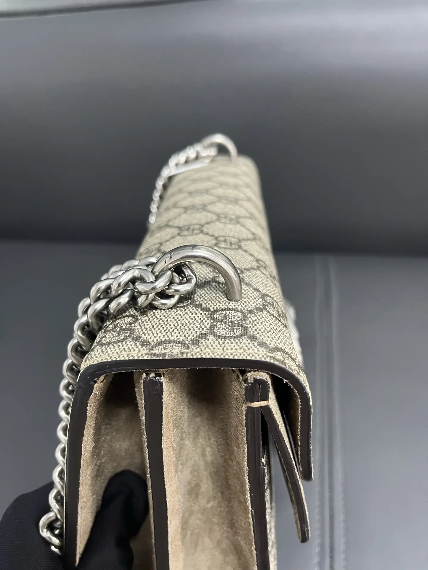 GUCCI Dionysus GG Supreme Blooms Shoulder Bag GUCCI Dionysus GG Supreme Blooms Shoulder Bag