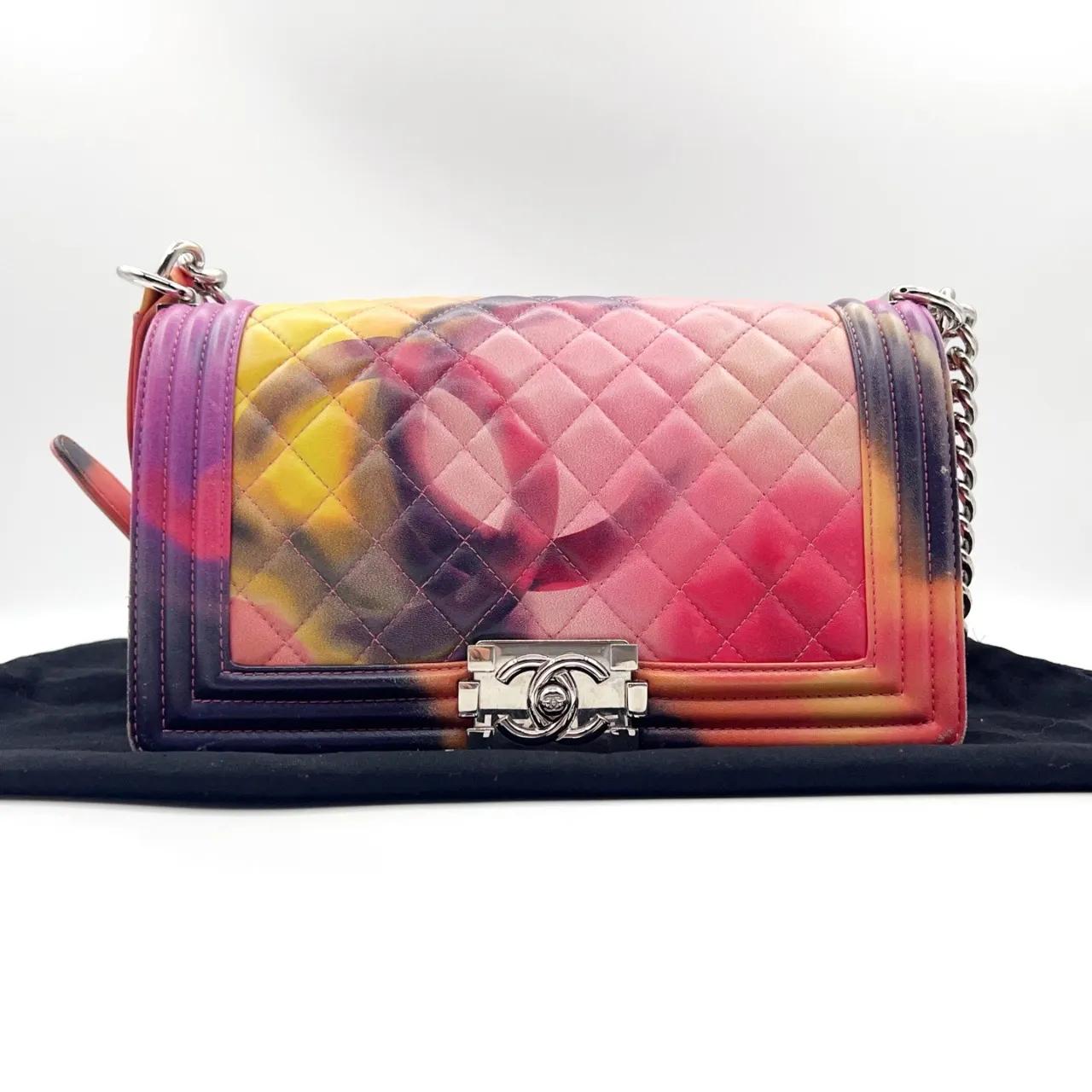 CHANEL Medium Boy Bag Flower Power Collector Printed Leather CHANEL Medium Boy Bag Flower Power Collector Printed Leather