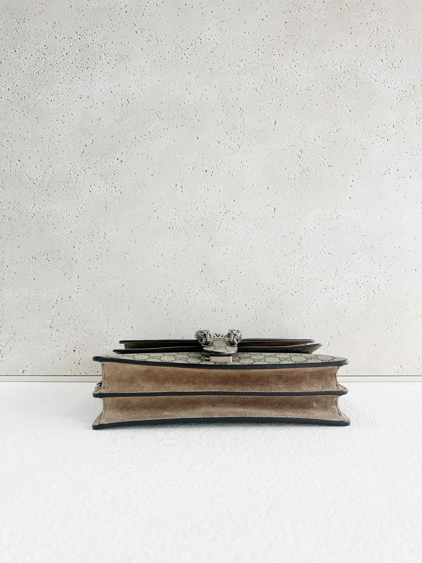 GUCCI Dionysus GG Supreme Blooms Shoulder Bag GUCCI Dionysus GG Supreme Blooms Shoulder Bag