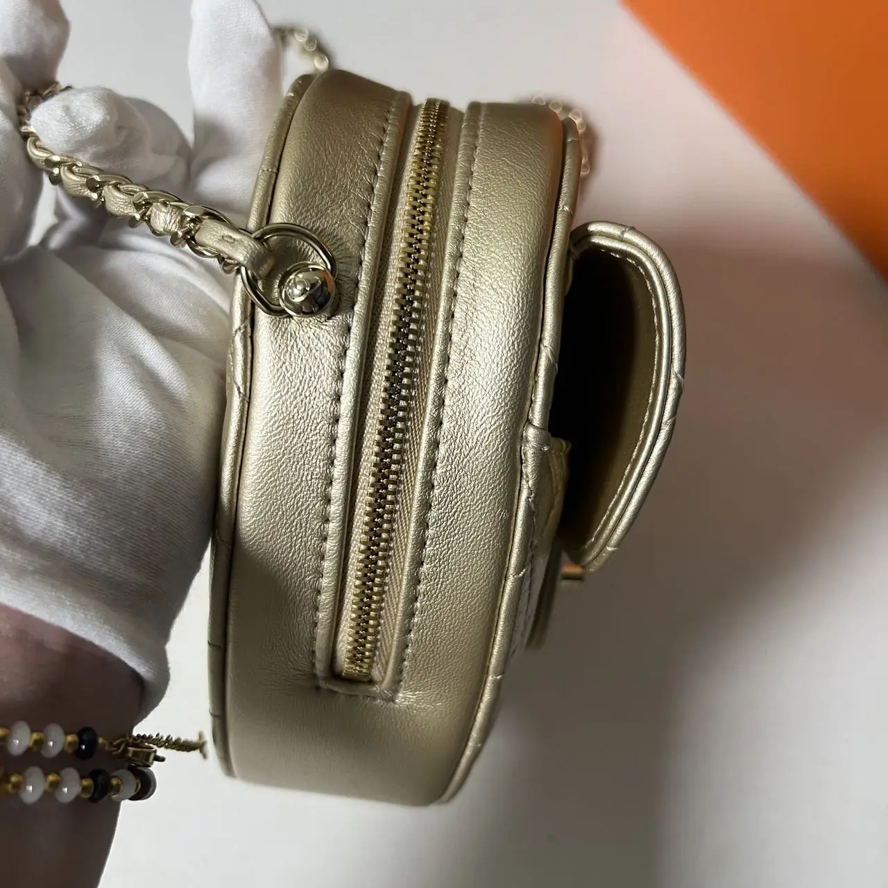 CHANEL Heart Bag Metallic Lambskin Quilted CC CHANEL Heart Bag Metallic Lambskin Quilted CC