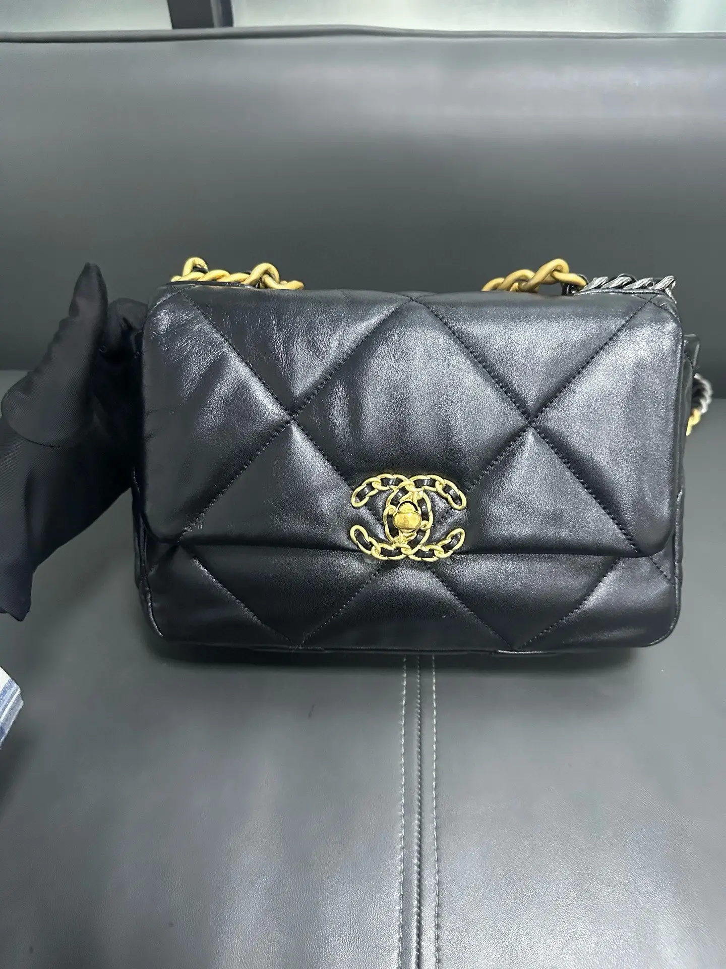 CHANEL Small 19 Black Shiny Lambskin Handbag CHANEL Small 19 Black Shiny Lambskin Handbag