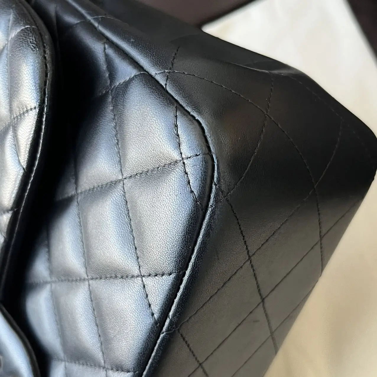 CHANEL Classic Flap Jumbo Handbag CHANEL Classic Flap Jumbo Handbag