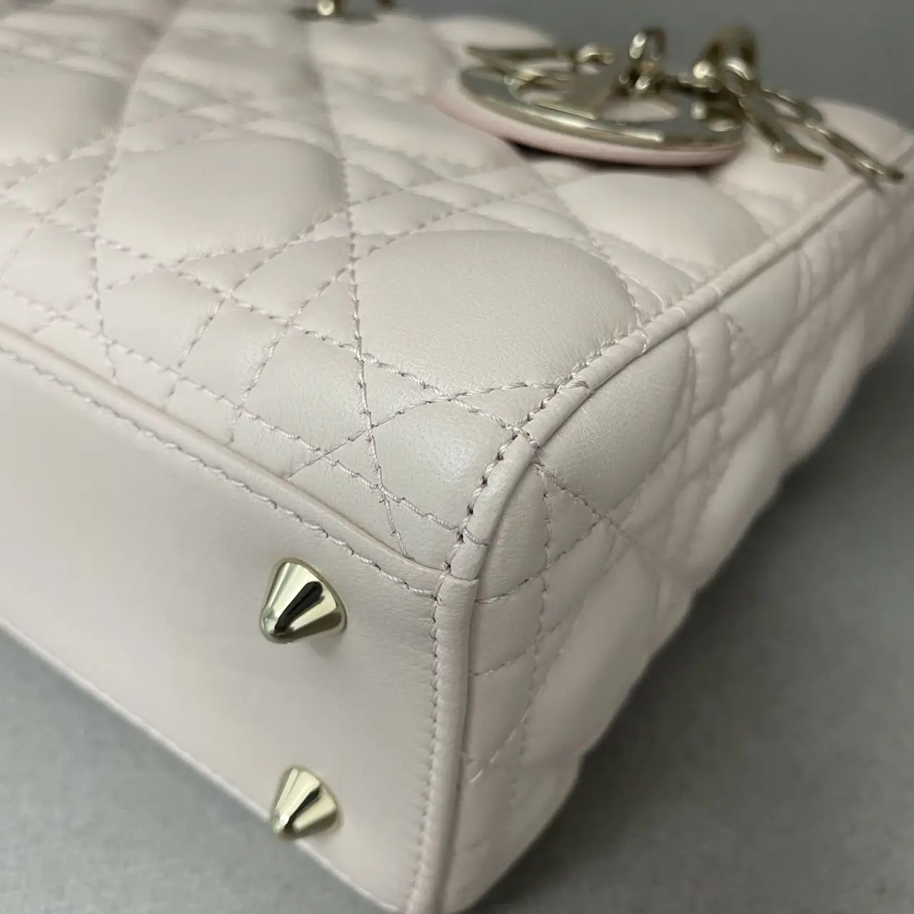 DIOR Small Lady Dior Bag Light Pink Lambskin DIOR Small Lady Dior Bag Light Pink Lambskin