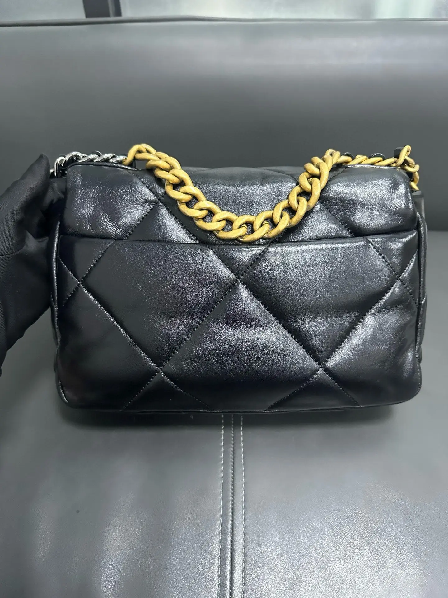 CHANEL Small 19 Black Shiny Lambskin Handbag CHANEL Small 19 Black Shiny Lambskin Handbag