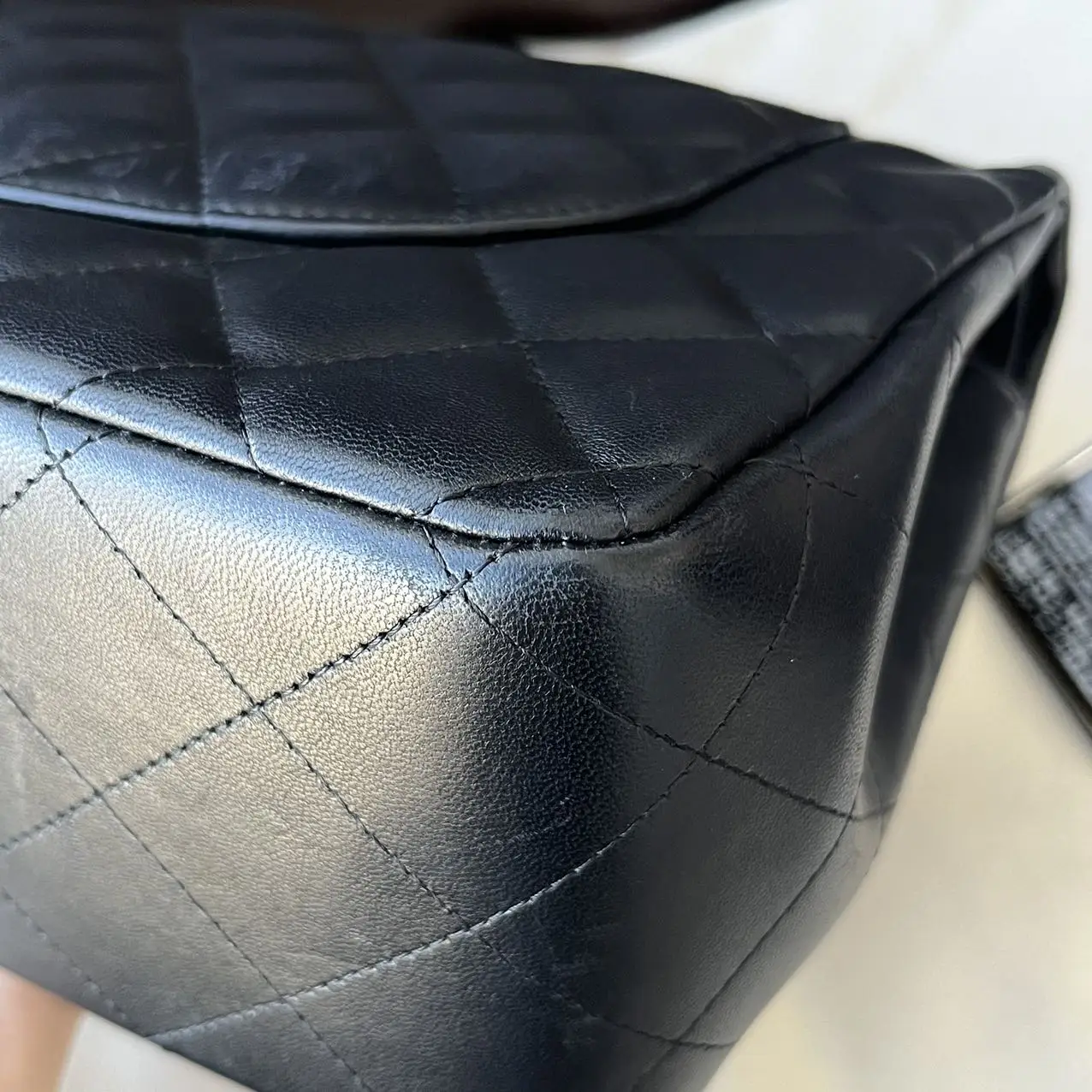 CHANEL Classic Flap Jumbo Handbag CHANEL Classic Flap Jumbo Handbag