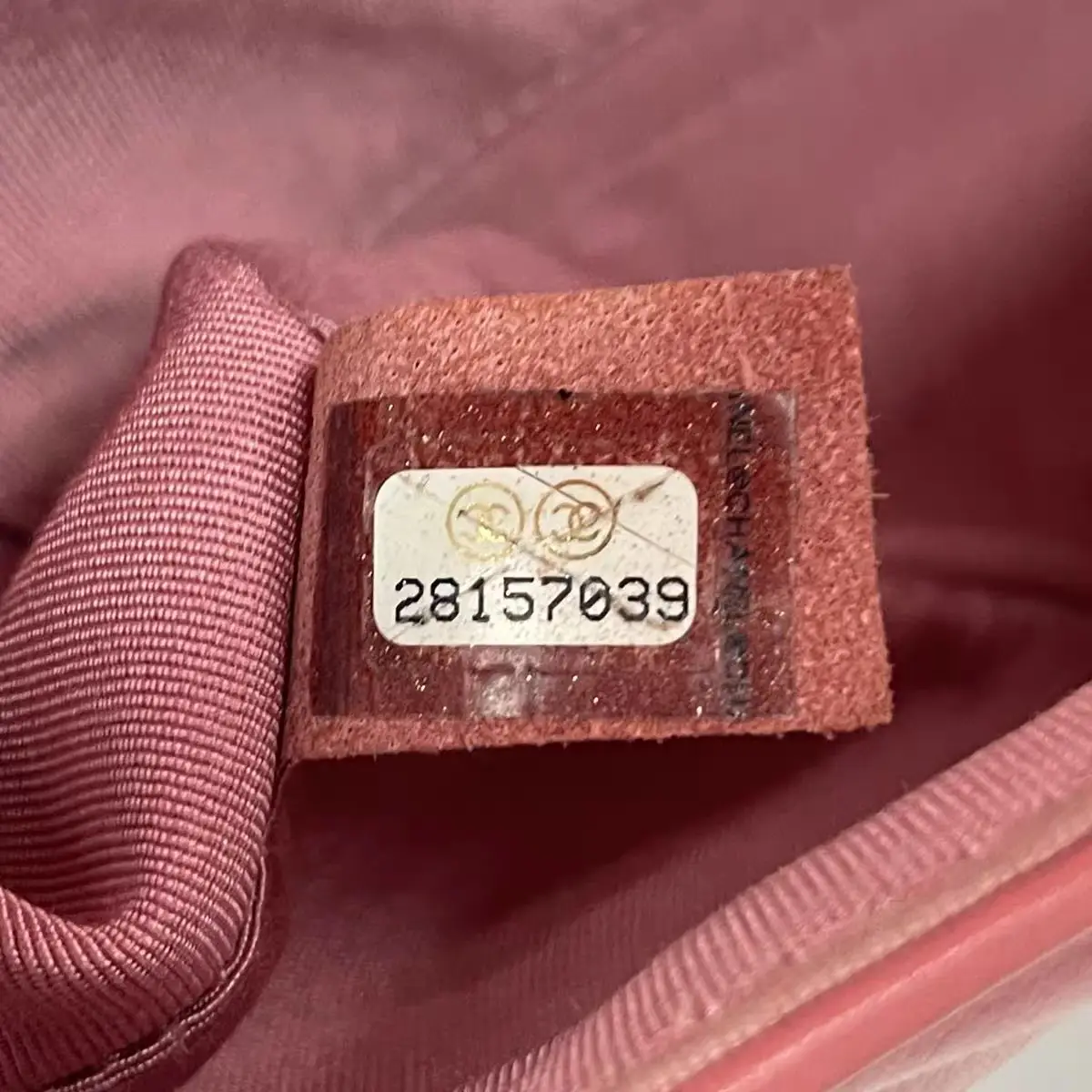 CHANEL Small Chevron Classic Flap Bag Pink Leather CHANEL Small Chevron Classic Flap Bag Pink Leather