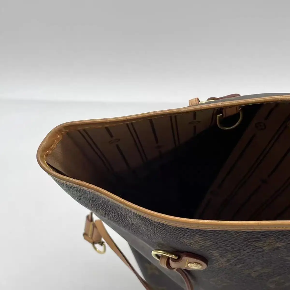 LOUIS VUITTON Neverfull GM Tote Brown Monogram LOUIS VUITTON Neverfull GM Tote Brown Monogram