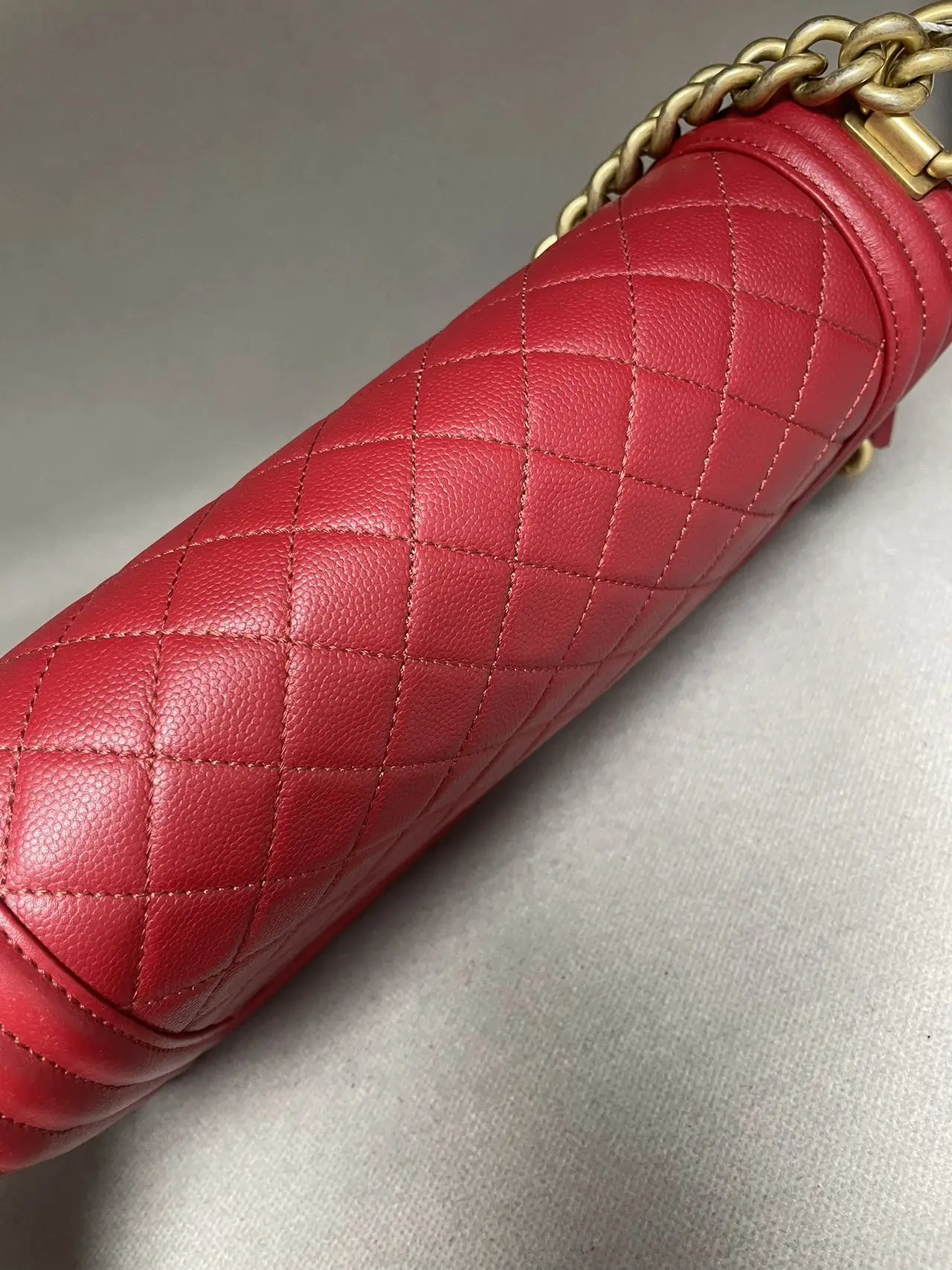 CHANEL Medium Boy Bag Red Quilted Calfskin CHANEL Medium Boy Bag Red Quilted Calfskin