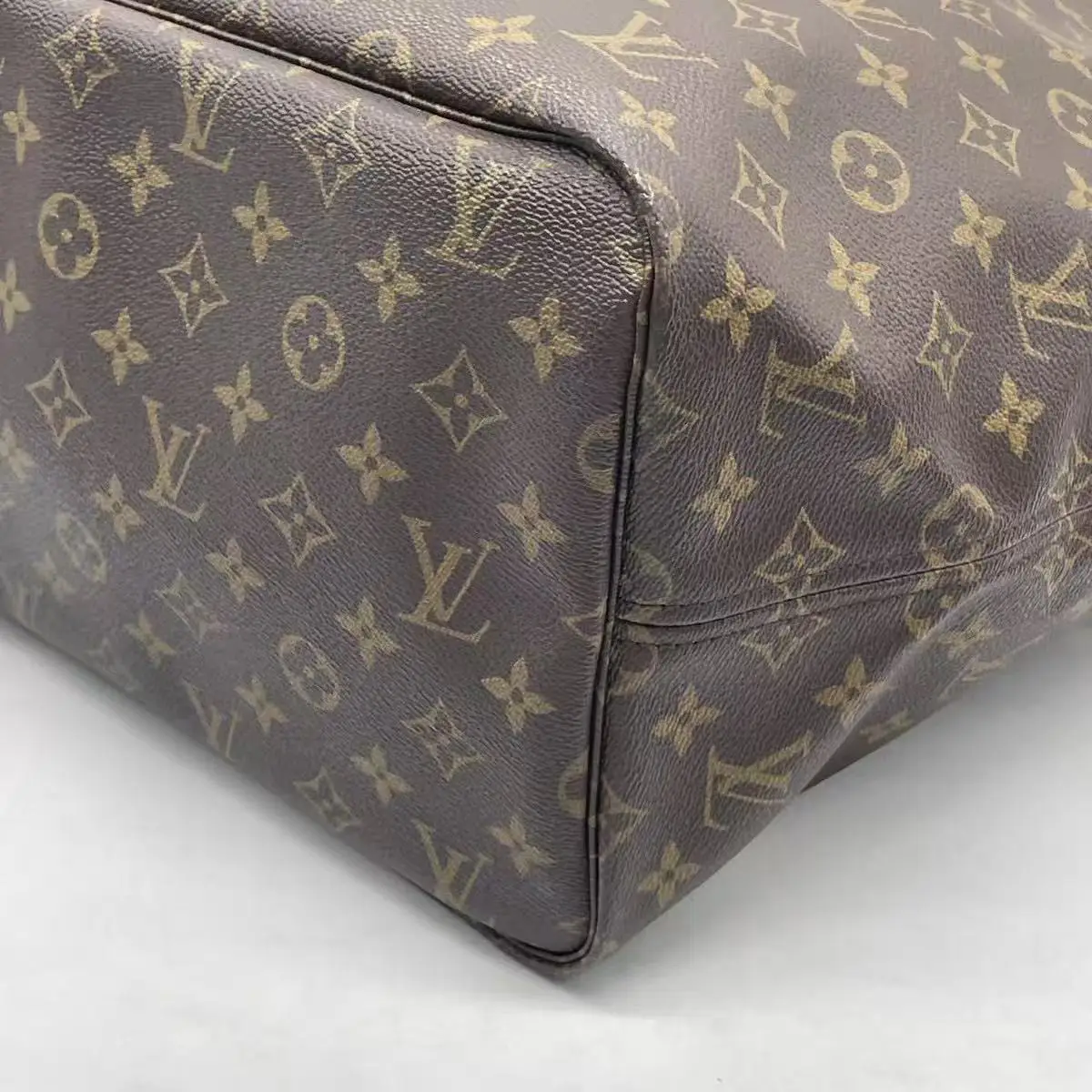 LOUIS VUITTON Neverfull GM Tote Brown Monogram LOUIS VUITTON Neverfull GM Tote Brown Monogram