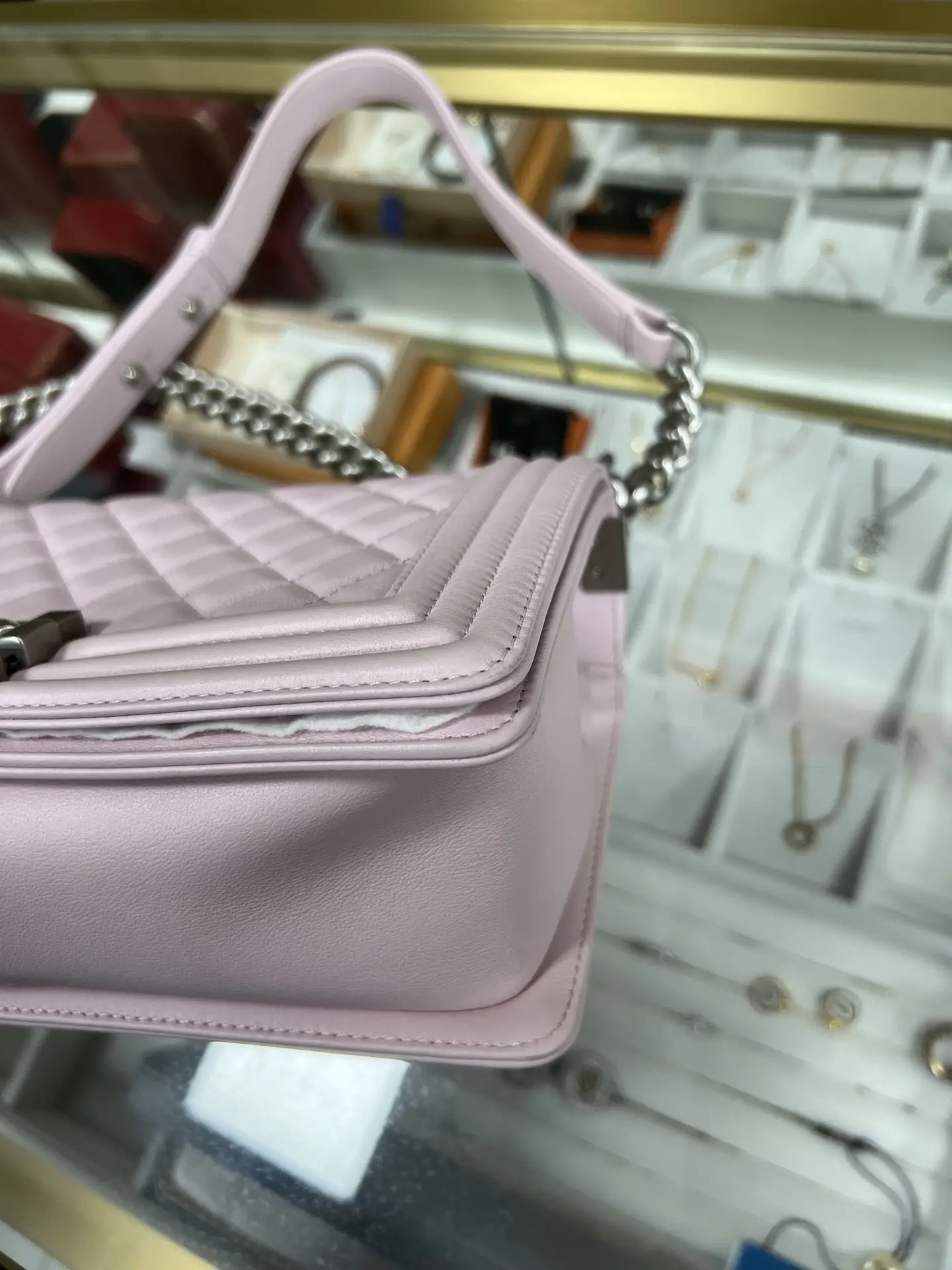 CHANEL Medium Boy Bag Pink Quilted Calfskin CHANEL Medium Boy Bag Pink Quilted Calfskin