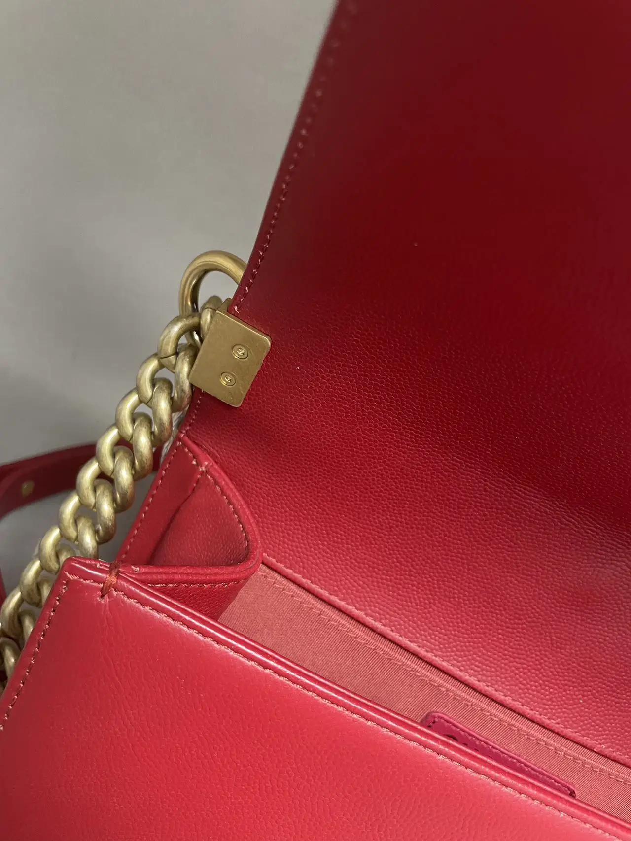 CHANEL Medium Boy Bag Red Quilted Calfskin CHANEL Medium Boy Bag Red Quilted Calfskin