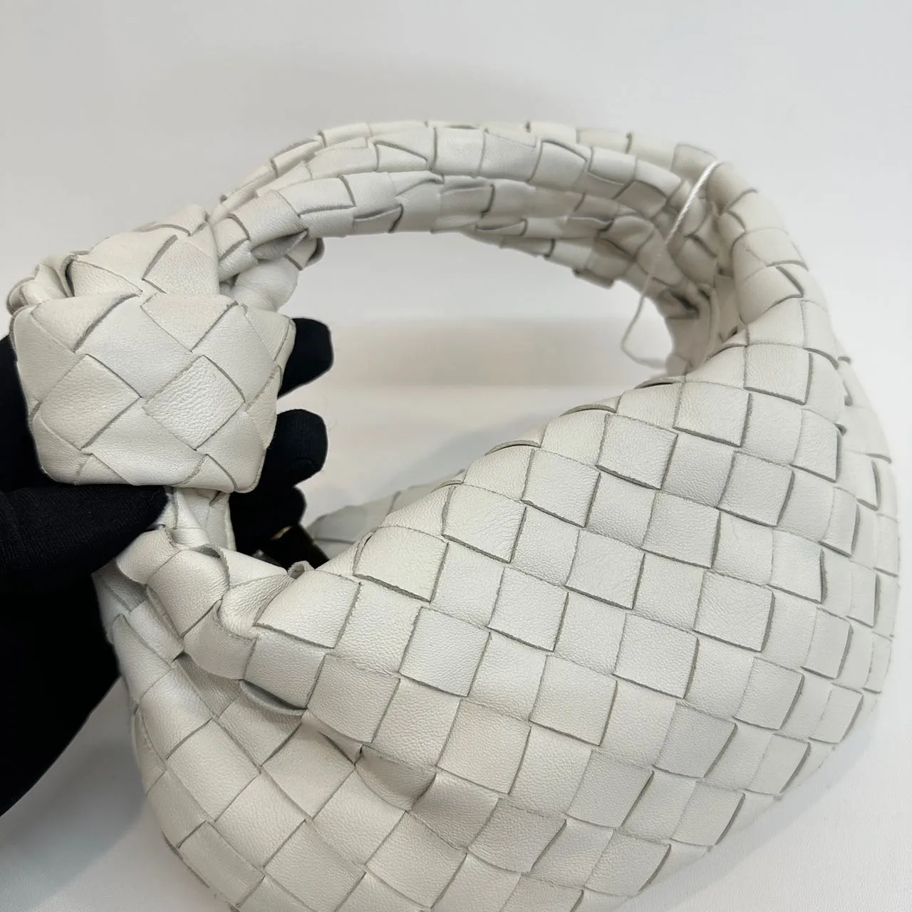 BOTTEGA VENETA Mini Jodie Leather Handbag BOTTEGA VENETA Mini Jodie Leather Handbag