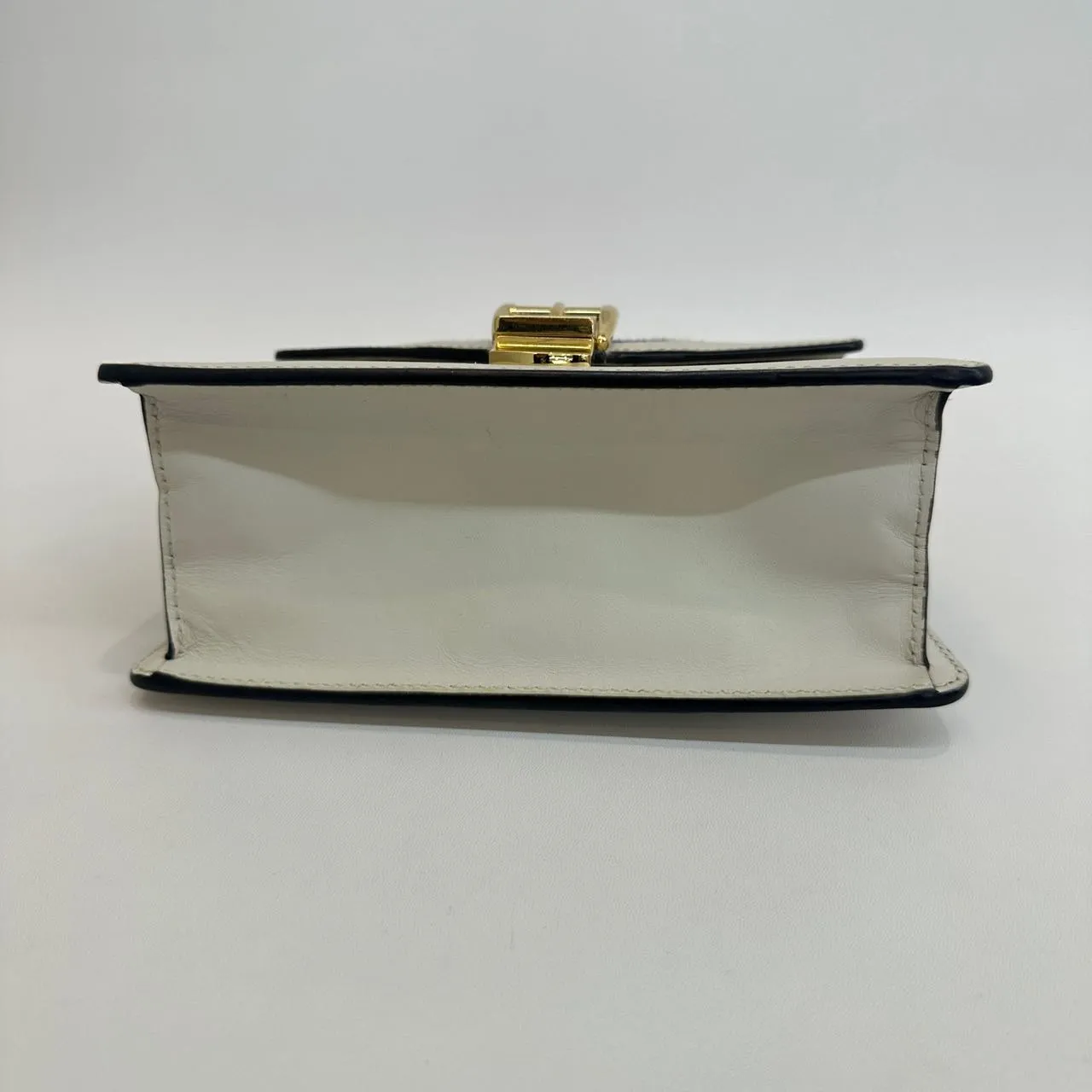 GUCCI Sylvie Mini Top Handle White Leather Handbag GUCCI Sylvie Mini Top Handle White Leather Handbag
