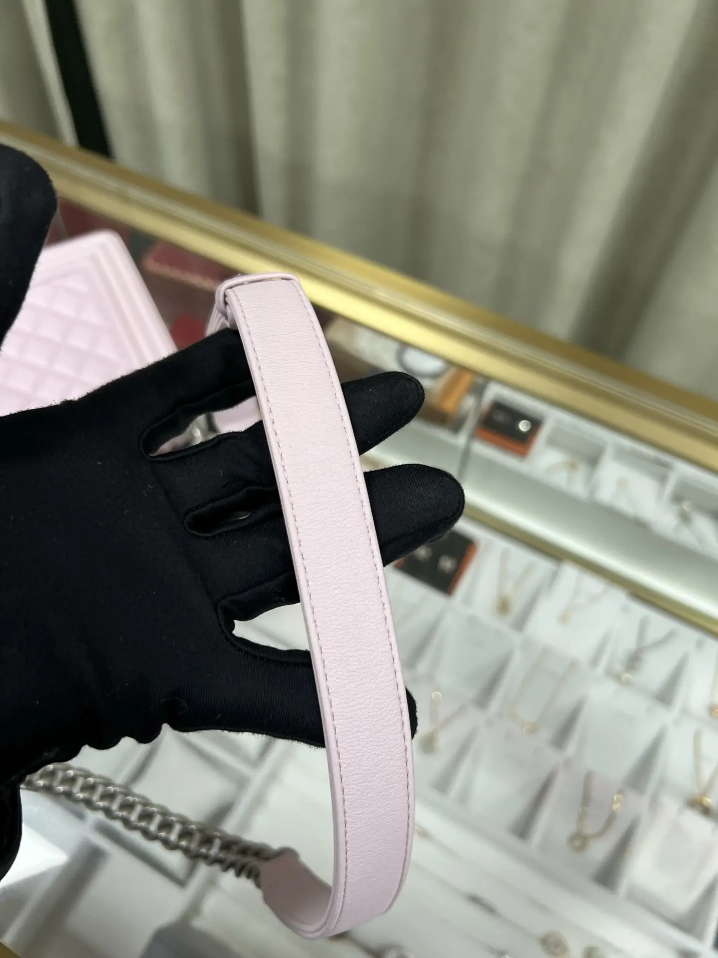 CHANEL Medium Boy Bag Pink Quilted Calfskin CHANEL Medium Boy Bag Pink Quilted Calfskin