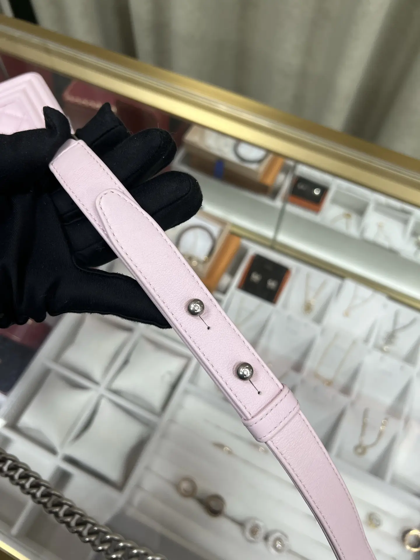 CHANEL Medium Boy Bag Pink Quilted Calfskin CHANEL Medium Boy Bag Pink Quilted Calfskin