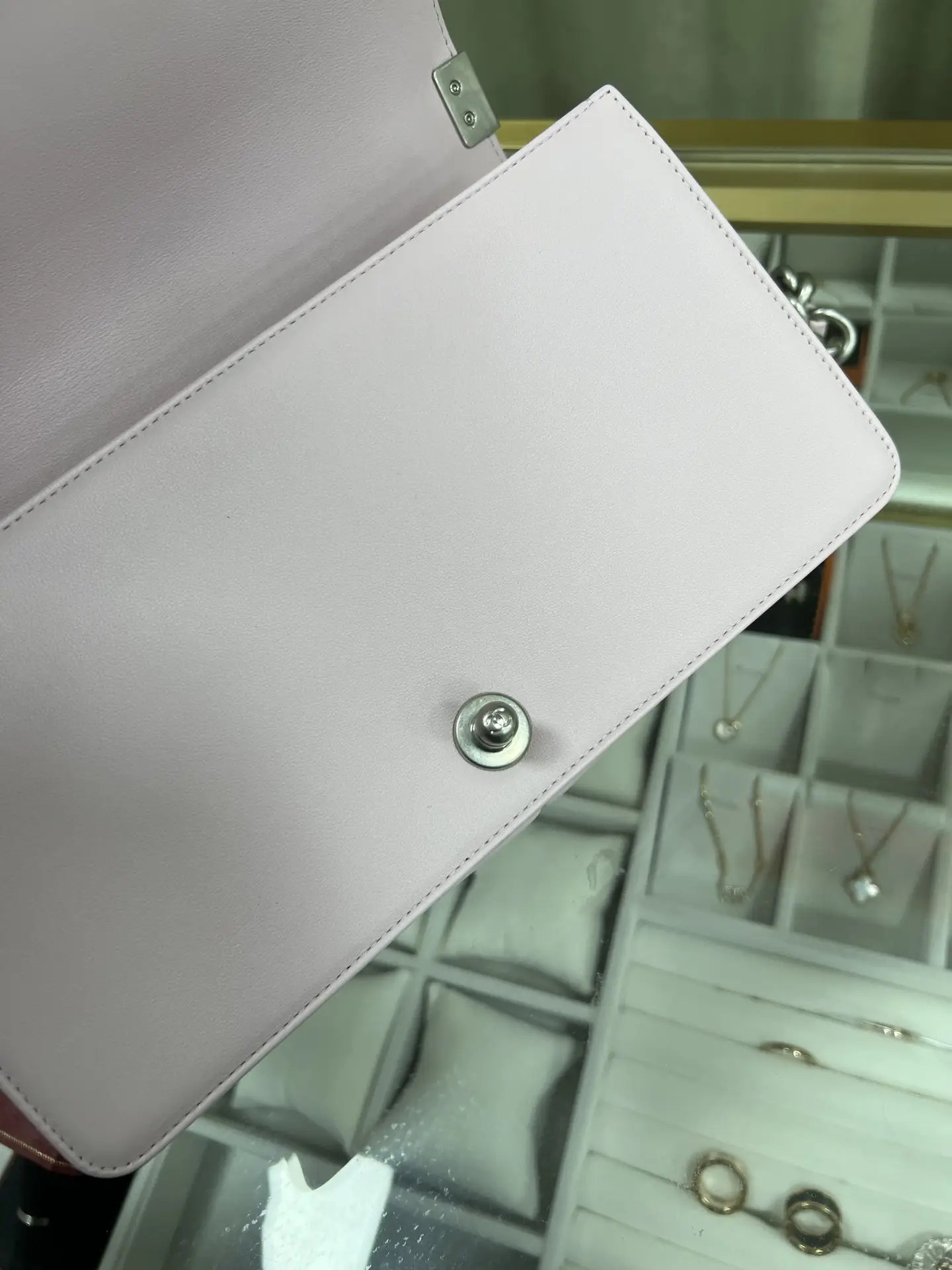 CHANEL Medium Boy Bag Pink Quilted Calfskin CHANEL Medium Boy Bag Pink Quilted Calfskin