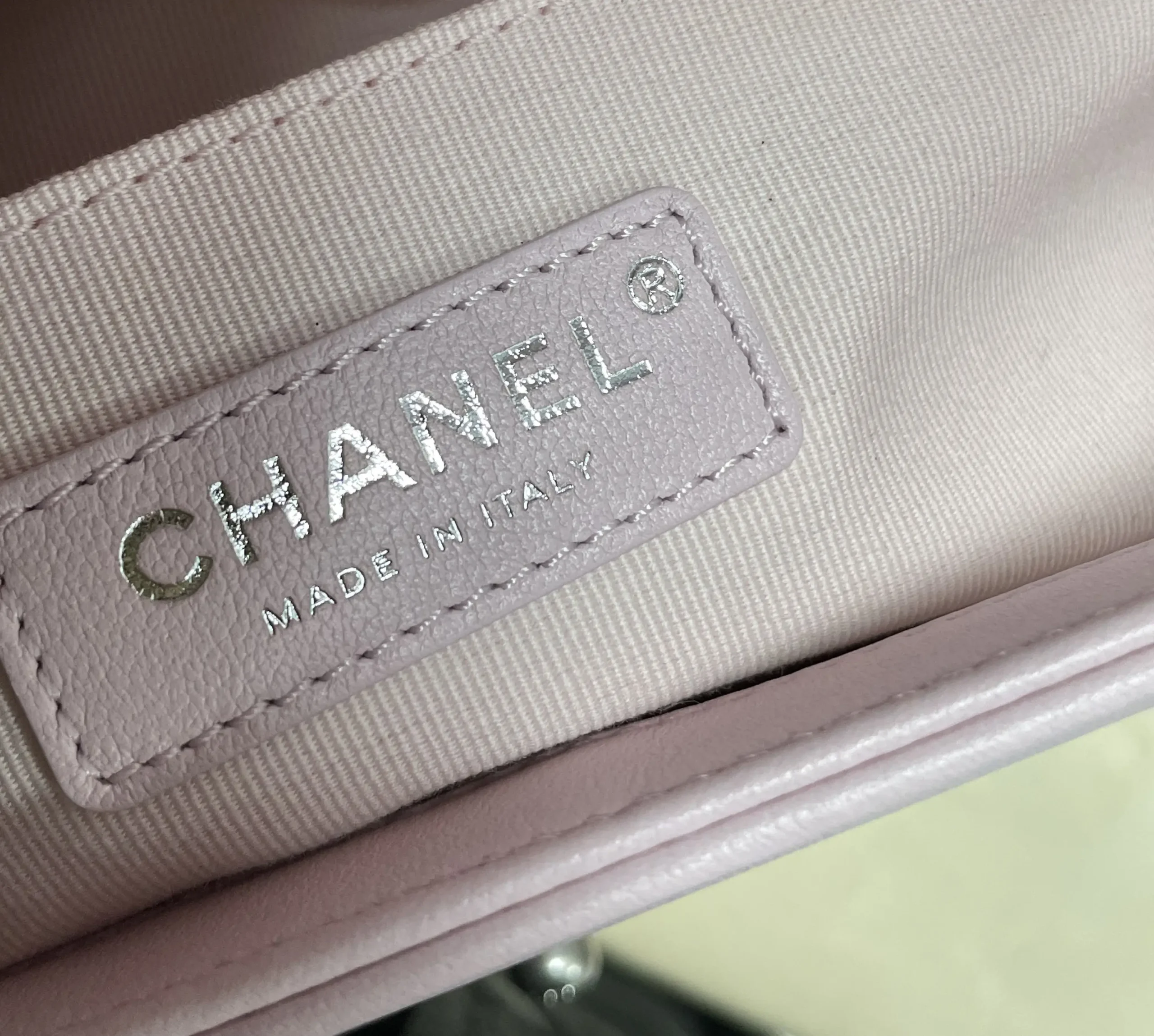 CHANEL Medium Boy Bag Pink Quilted Calfskin CHANEL Medium Boy Bag Pink Quilted Calfskin