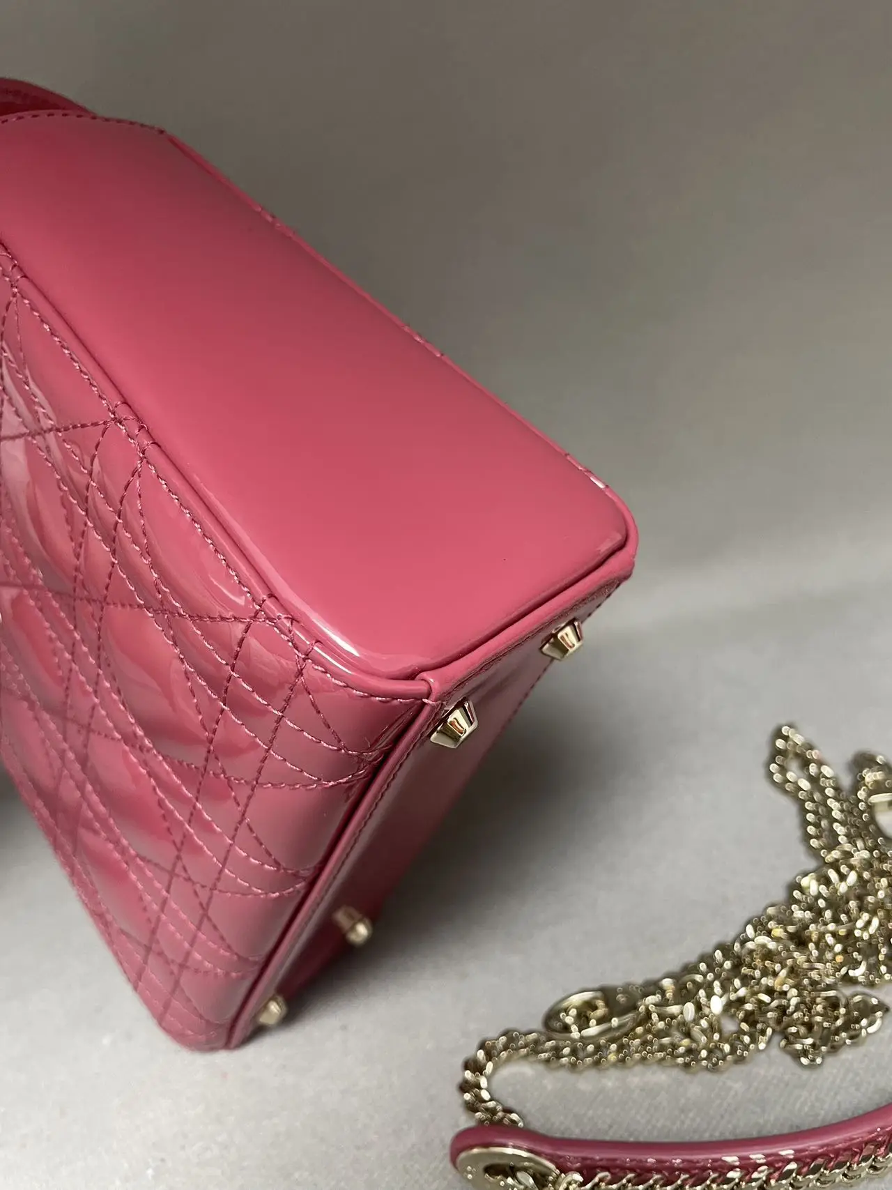 DIOR Mini Lady Dior Bag Hibiscus Pink Patent Leather DIOR Mini Lady Dior Bag Hibiscus Pink Patent Leather