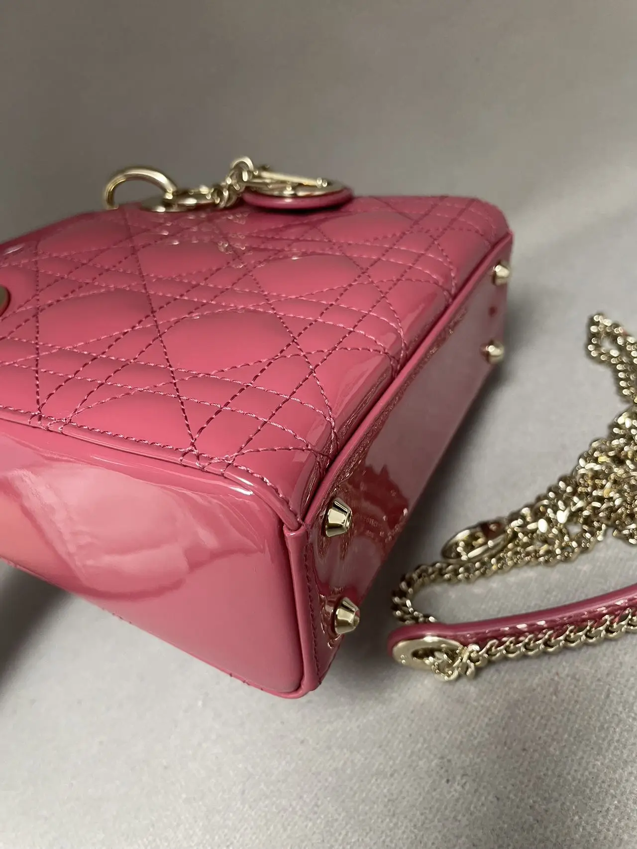 DIOR Mini Lady Dior Bag Hibiscus Pink Patent Leather DIOR Mini Lady Dior Bag Hibiscus Pink Patent Leather