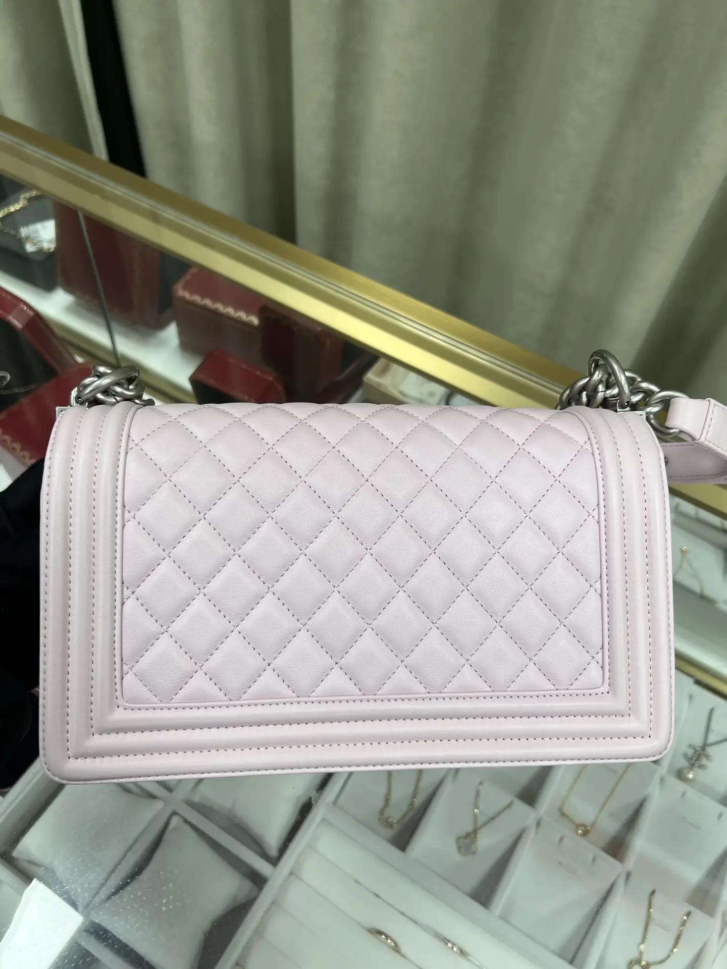 CHANEL Medium Boy Bag Pink Quilted Calfskin CHANEL Medium Boy Bag Pink Quilted Calfskin