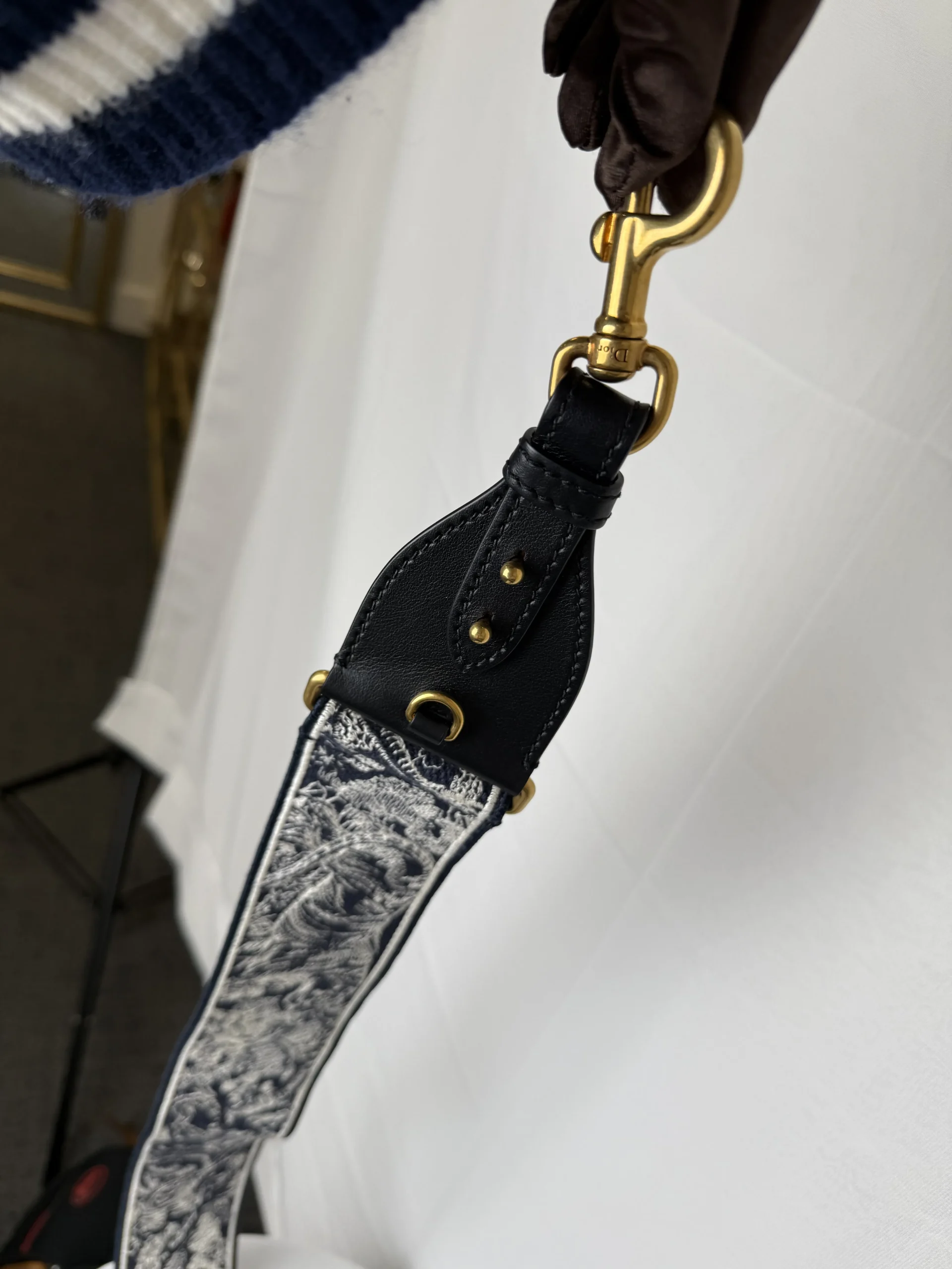 DIOR Adjustable Shoulder Strap with Ring DIOR Adjustable Shoulder Strap with Ring