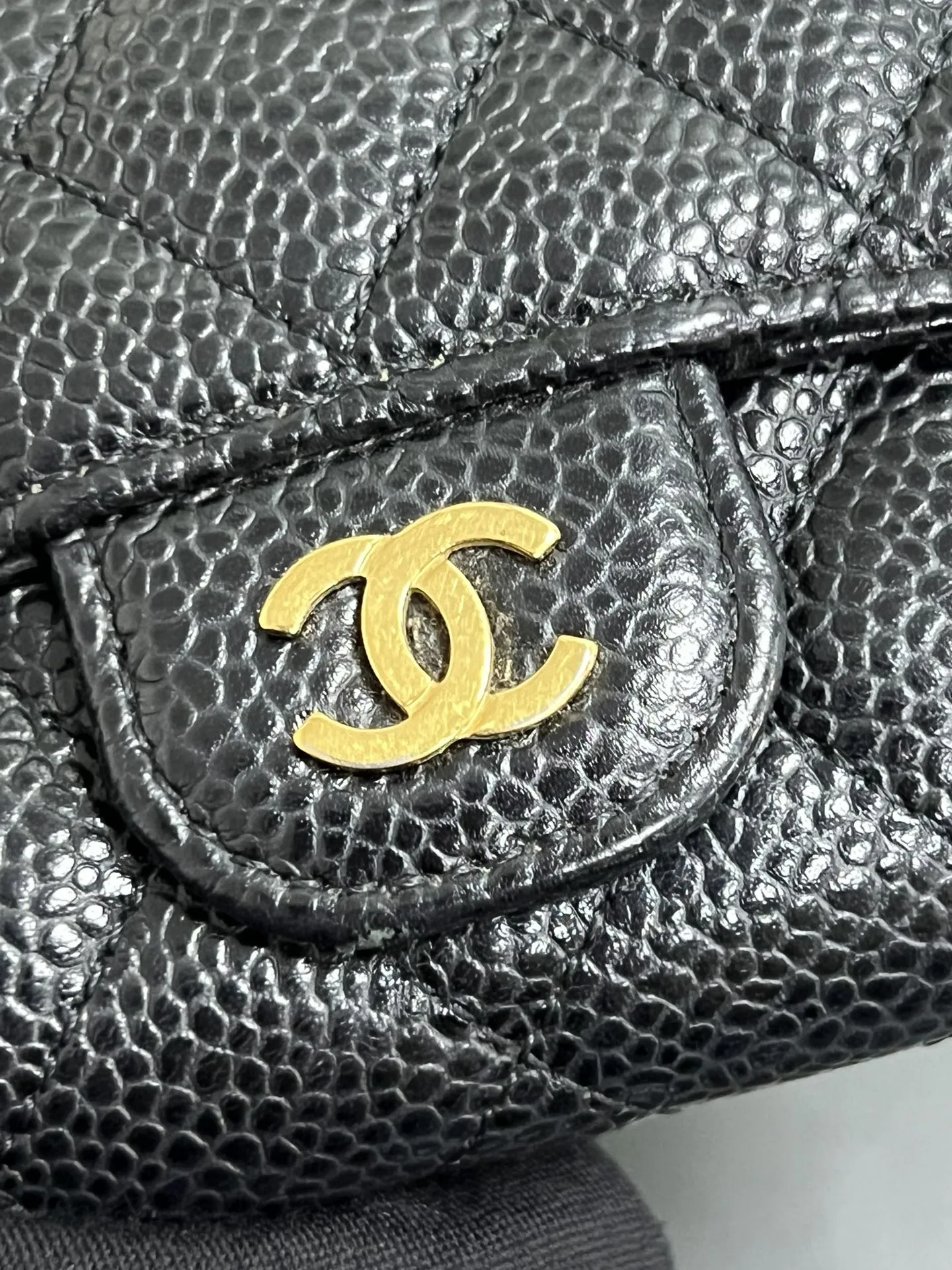CHANEL Classic Flap Card Holder Wallet Black Quilted Leather CHANEL Classic Flap Card Holder Wallet Black Quilted Leather