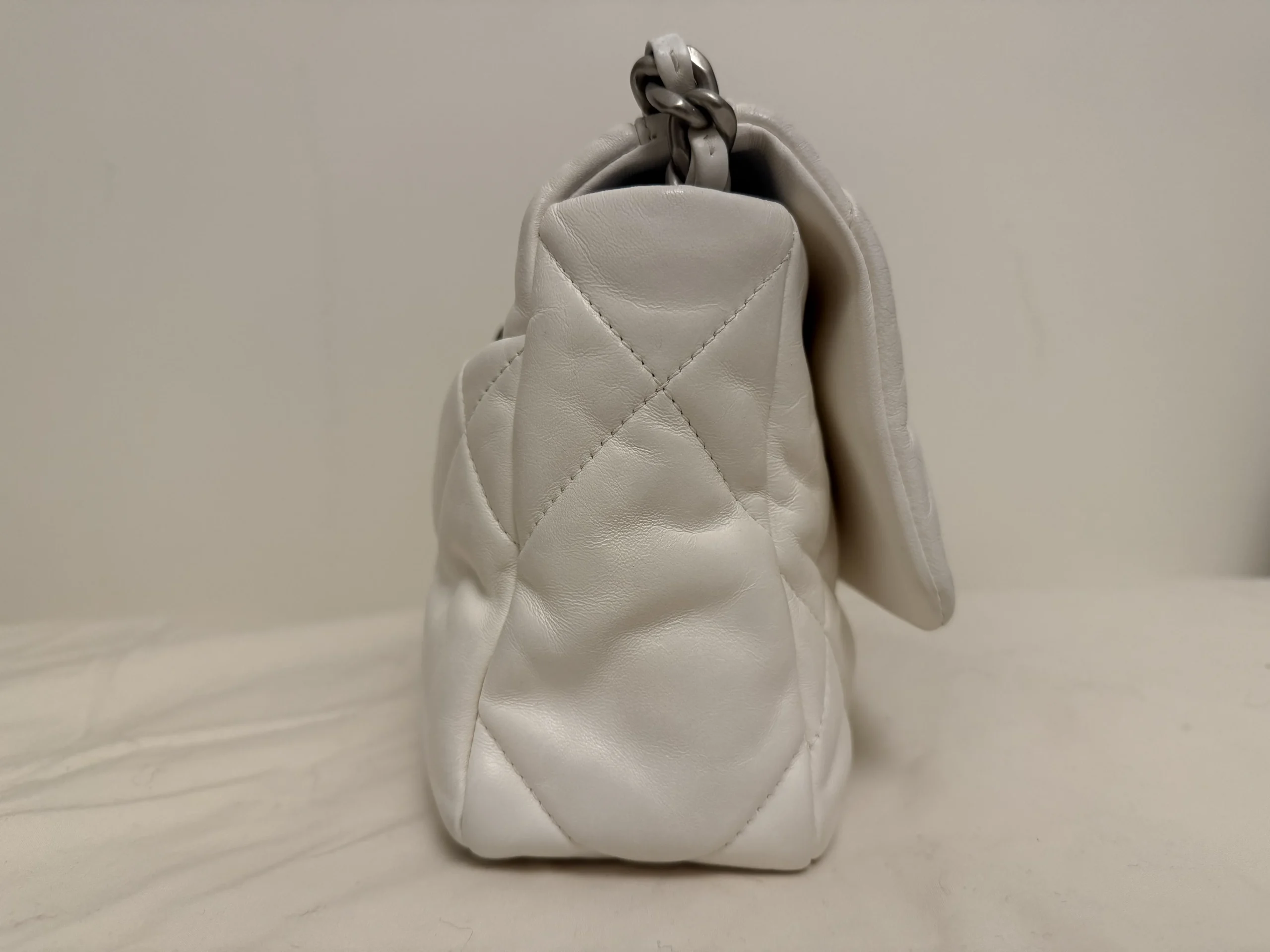 CHANEL White 19 Bag CHANEL White 19 Bag