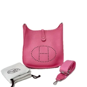 HERMÈS Evelyne PM 29 Pink Clemence Leather Silver Hardware