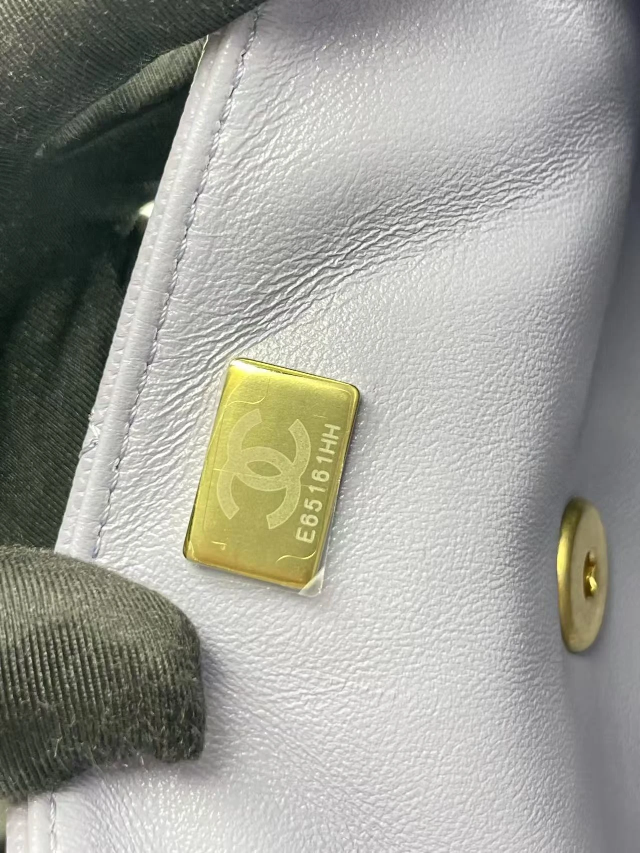 CHANEL Mini Coco Handle Bag in Lilac Caviar Leather with Gold-Tone Hardware CHANEL Mini Coco Handle Bag in Lilac Caviar Leather with Gold-Tone Hardware