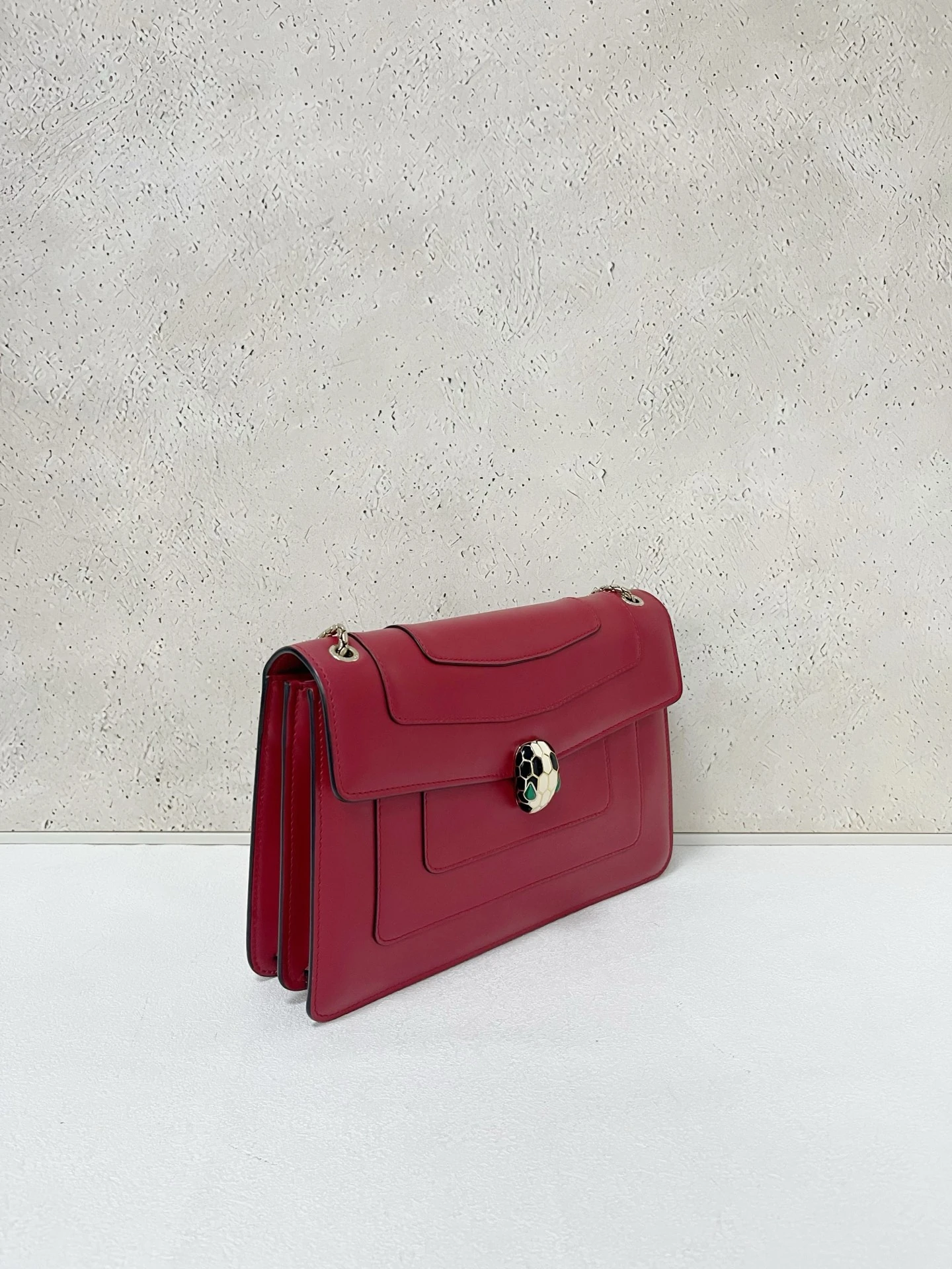 BVLGARI Serpenti Forever Medium Rose Red Calfskin Leather Bag Gold Hardware BVLGARI Serpenti Forever Medium Rose Red Calfskin Leather Bag Gold Hardware