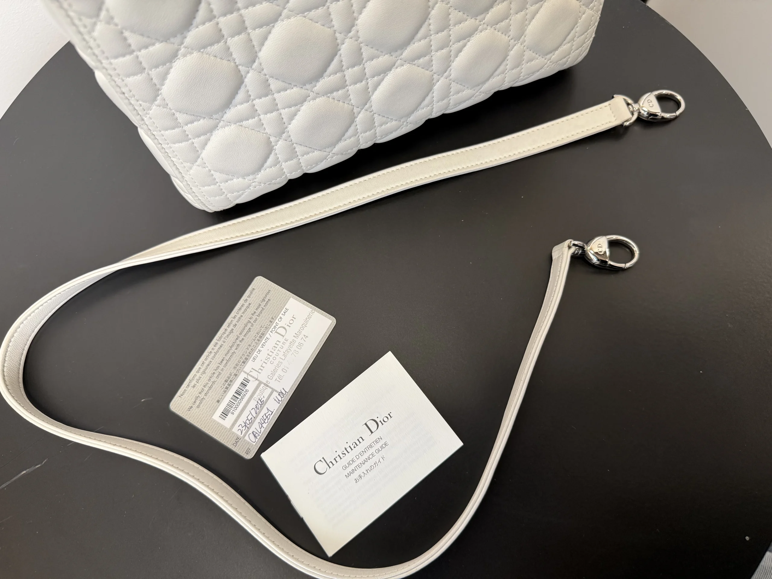 DIOR Medium Lady Dior White Lambskin Bag DIOR Medium Lady Dior White Lambskin Bag