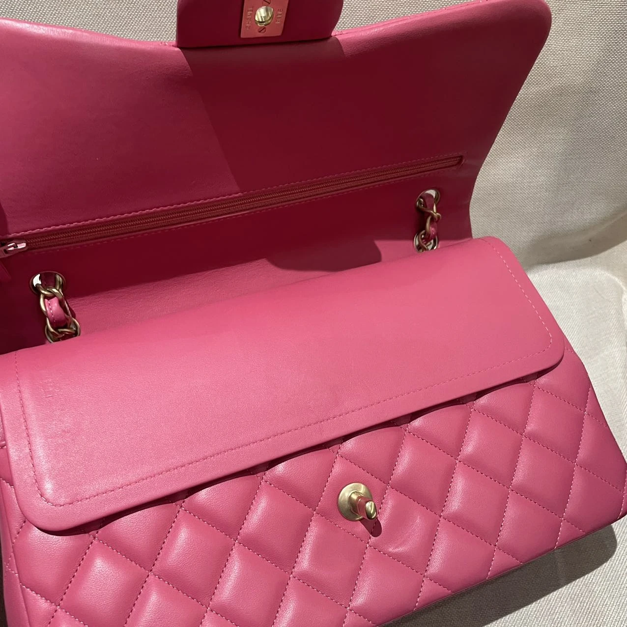 CHANEL Classic Flap Medium Pink Lambskin Leather Quilted Gold Hardware CHANEL Classic Flap Medium Pink Lambskin Leather Quilted Gold Hardware