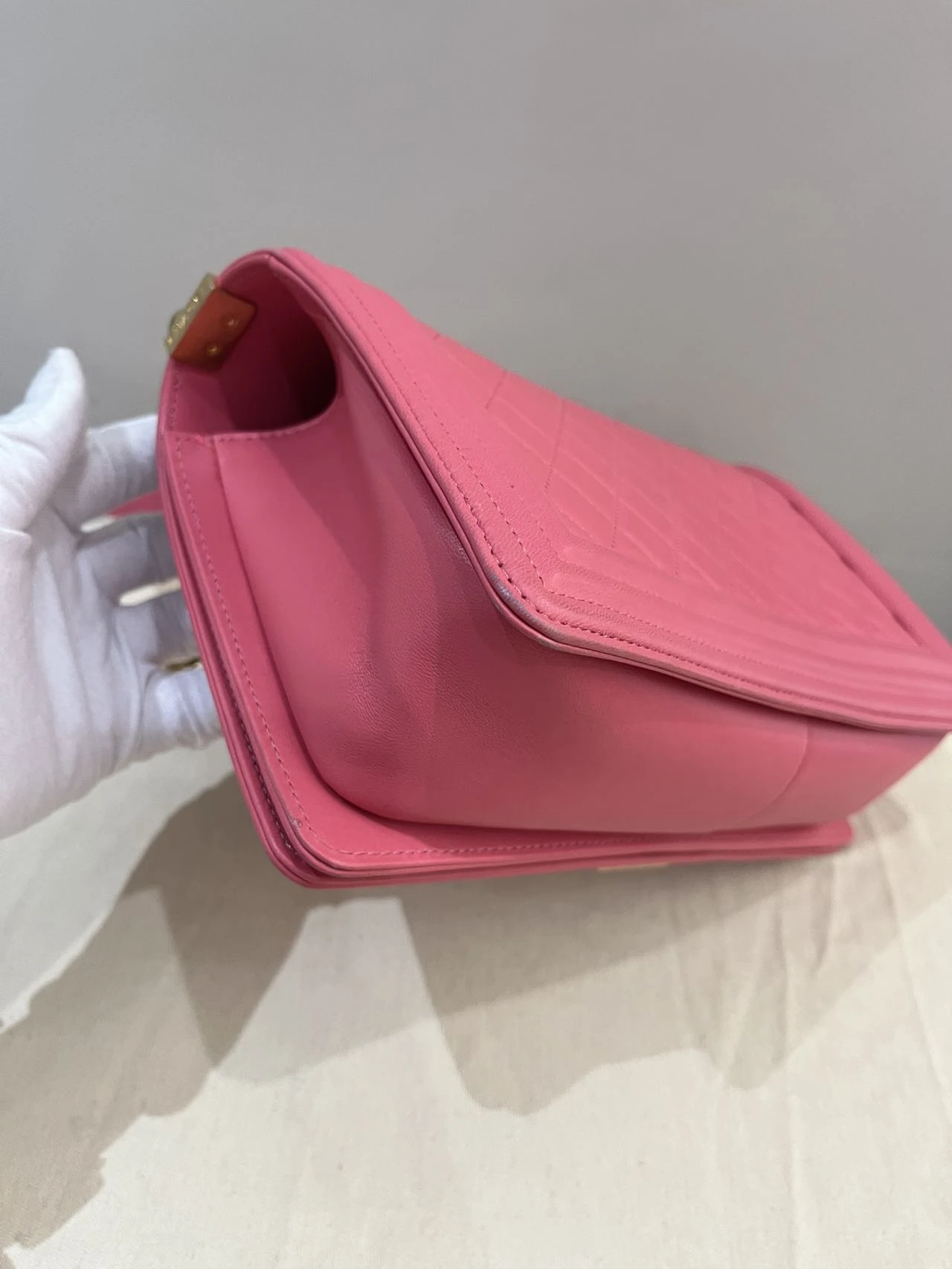 CHANEL Medium Boy Bag Pink Quilted Lambskin Leather CHANEL Medium Boy Bag Pink Quilted Lambskin Leather