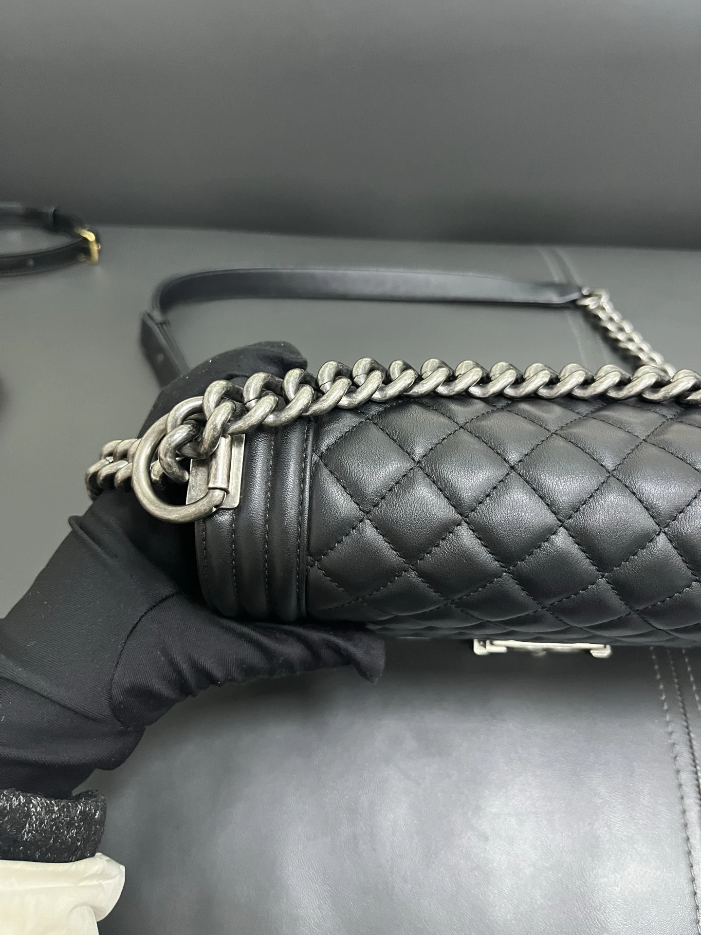 CHANEL Medium Boy Bag Black Calfskin Quilted Leather Silver-Tone Hardware CHANEL Medium Boy Bag Black Calfskin Quilted Leather Silver-Tone Hardware