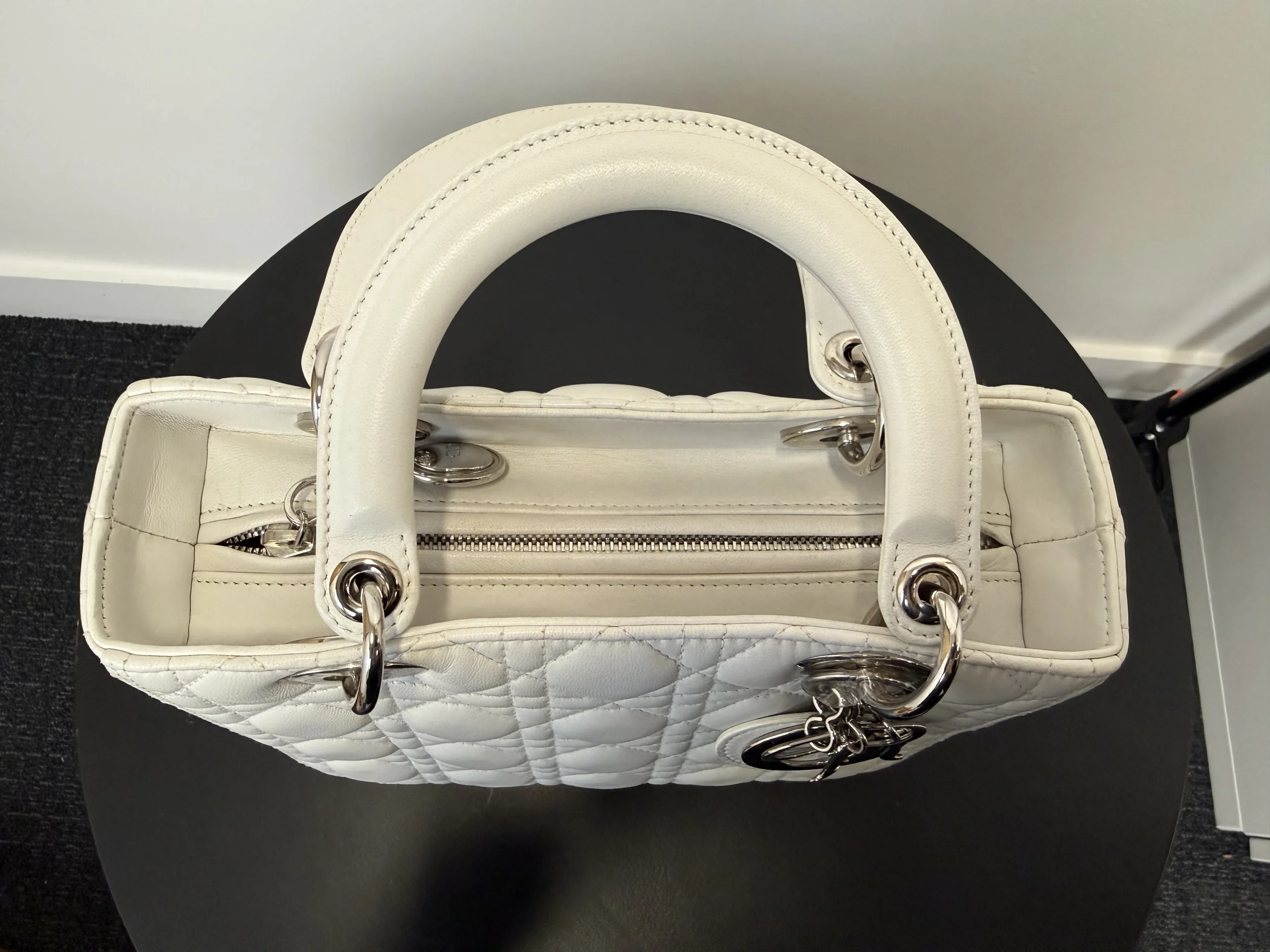 DIOR Medium Lady Dior White Lambskin Bag DIOR Medium Lady Dior White Lambskin Bag