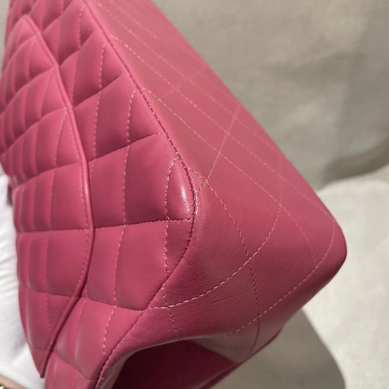 CHANEL Classic Flap Medium Pink Lambskin Leather Quilted Gold Hardware CHANEL Classic Flap Medium Pink Lambskin Leather Quilted Gold Hardware