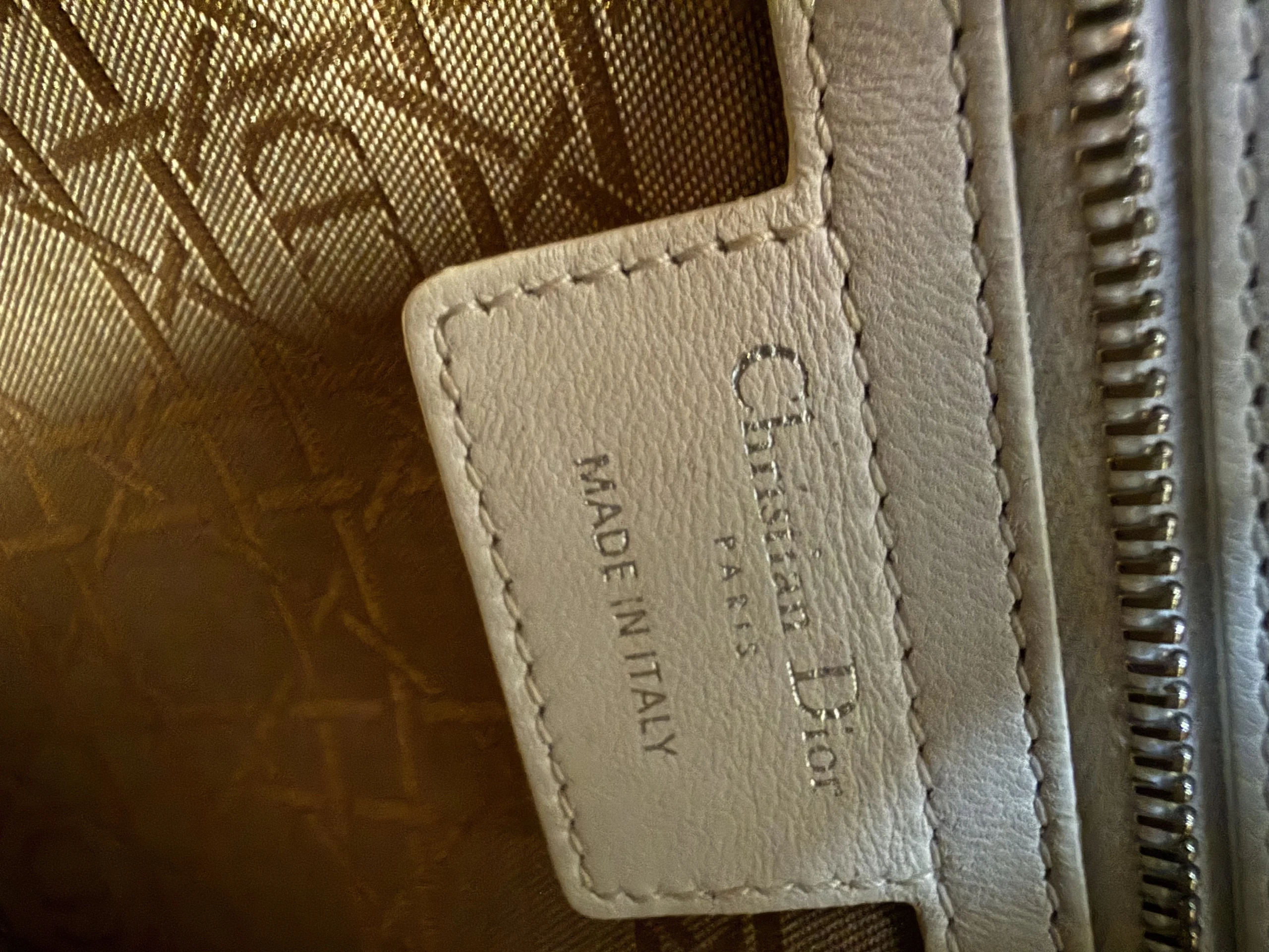 DIOR Medium Lady Dior White Lambskin Bag DIOR Medium Lady Dior White Lambskin Bag