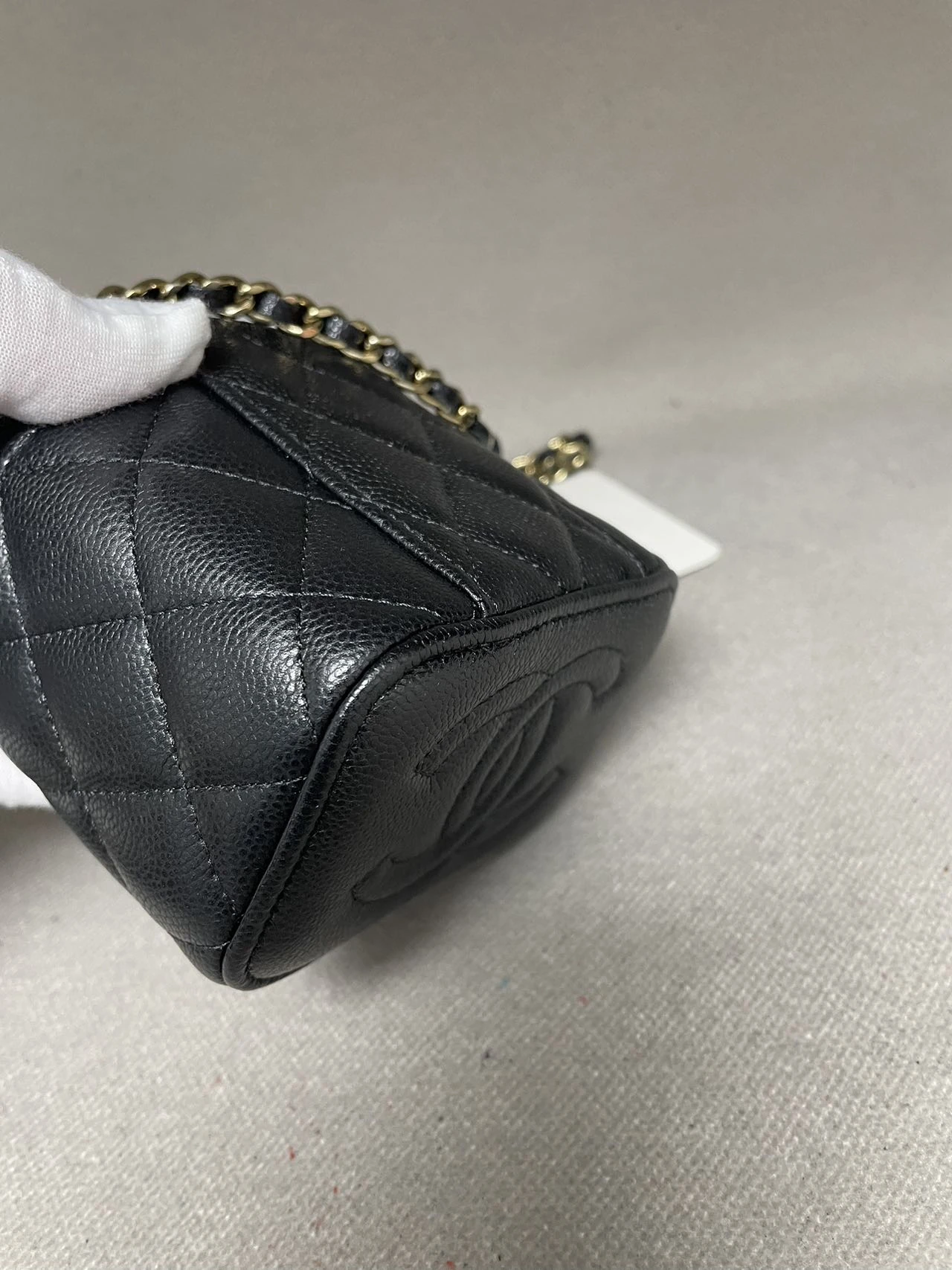 CHANEL Mini Vanity Case With Chain Black Caviar Box Bag CHANEL Mini Vanity Case With Chain Black Caviar Box Bag