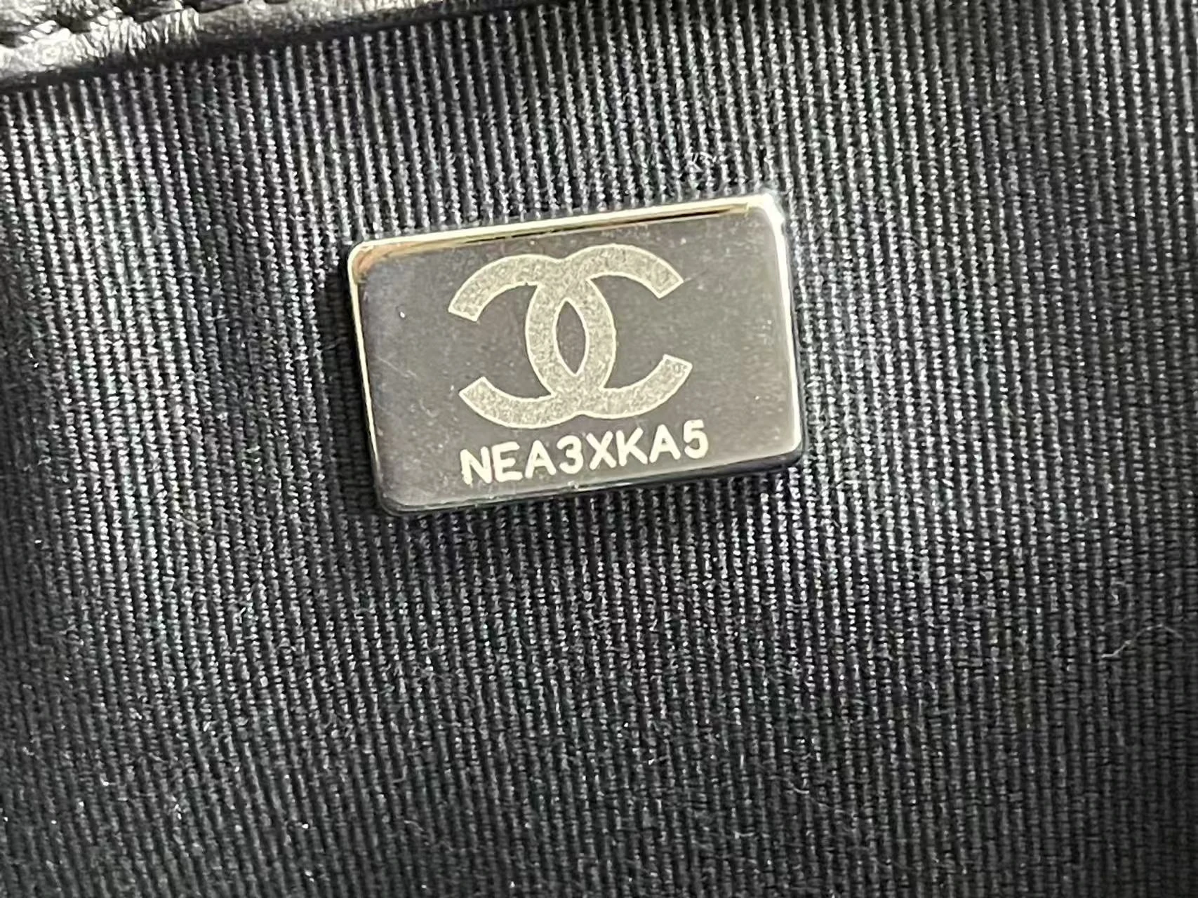 CHANEL Medium Boy Bag Black Calfskin Quilted Leather Silver-Tone Hardware CHANEL Medium Boy Bag Black Calfskin Quilted Leather Silver-Tone Hardware