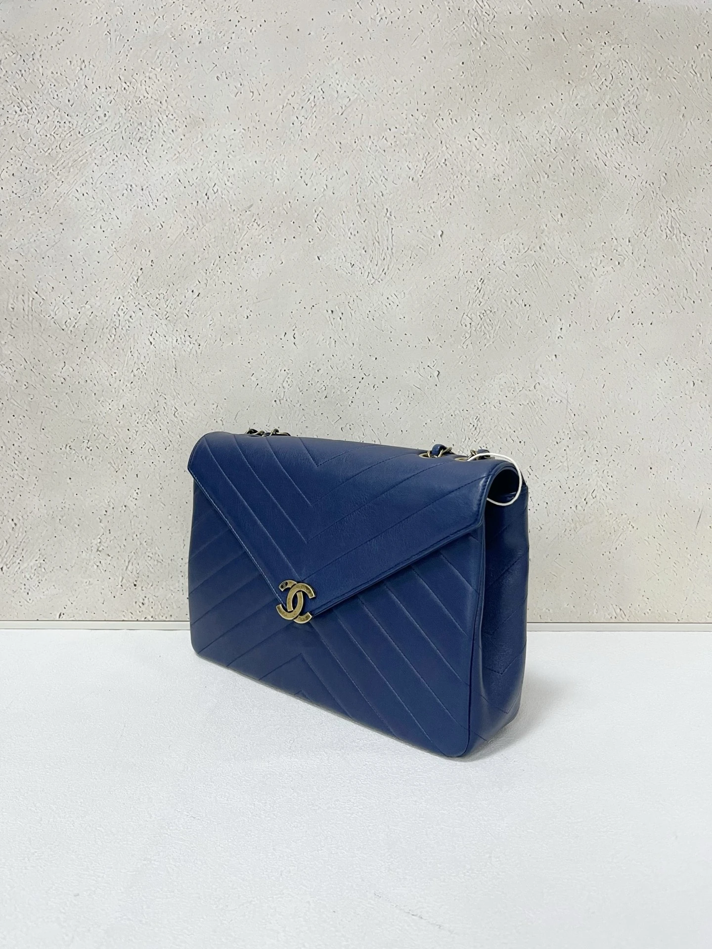 CHANEL Chevron Envelope Flap Large Blue Calfskin Leather Gold Hardware CHANEL Chevron Envelope Flap Large Blue Calfskin Leather Gold Hardware