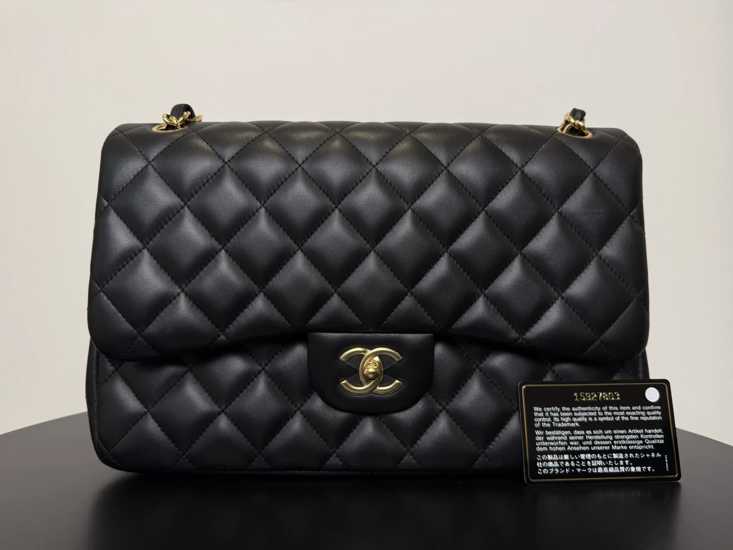 CHANEL Jumbo Classic Flap Bag CHANEL Jumbo Classic Flap Bag