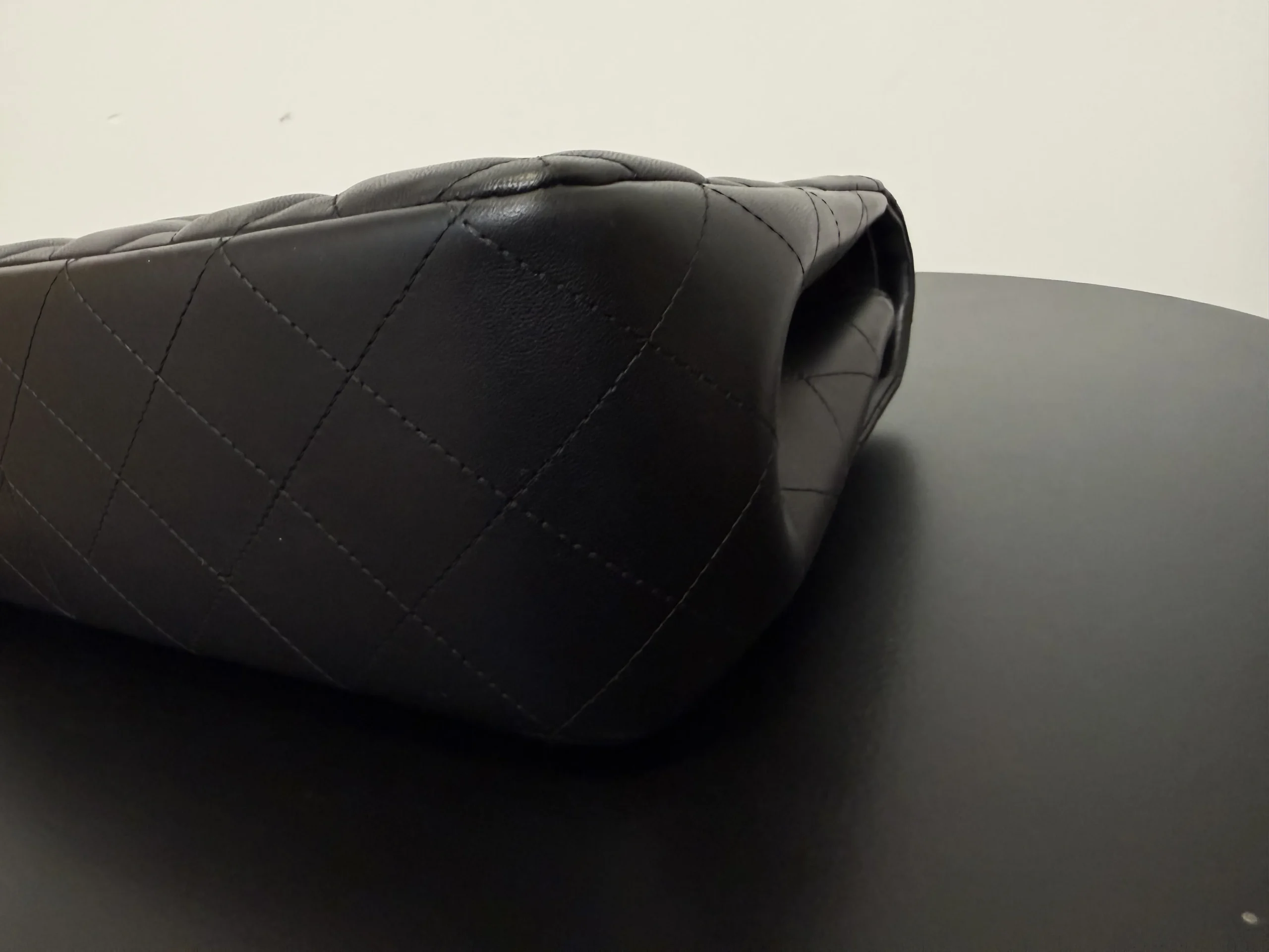 CHANEL Jumbo Classic Flap Bag CHANEL Jumbo Classic Flap Bag