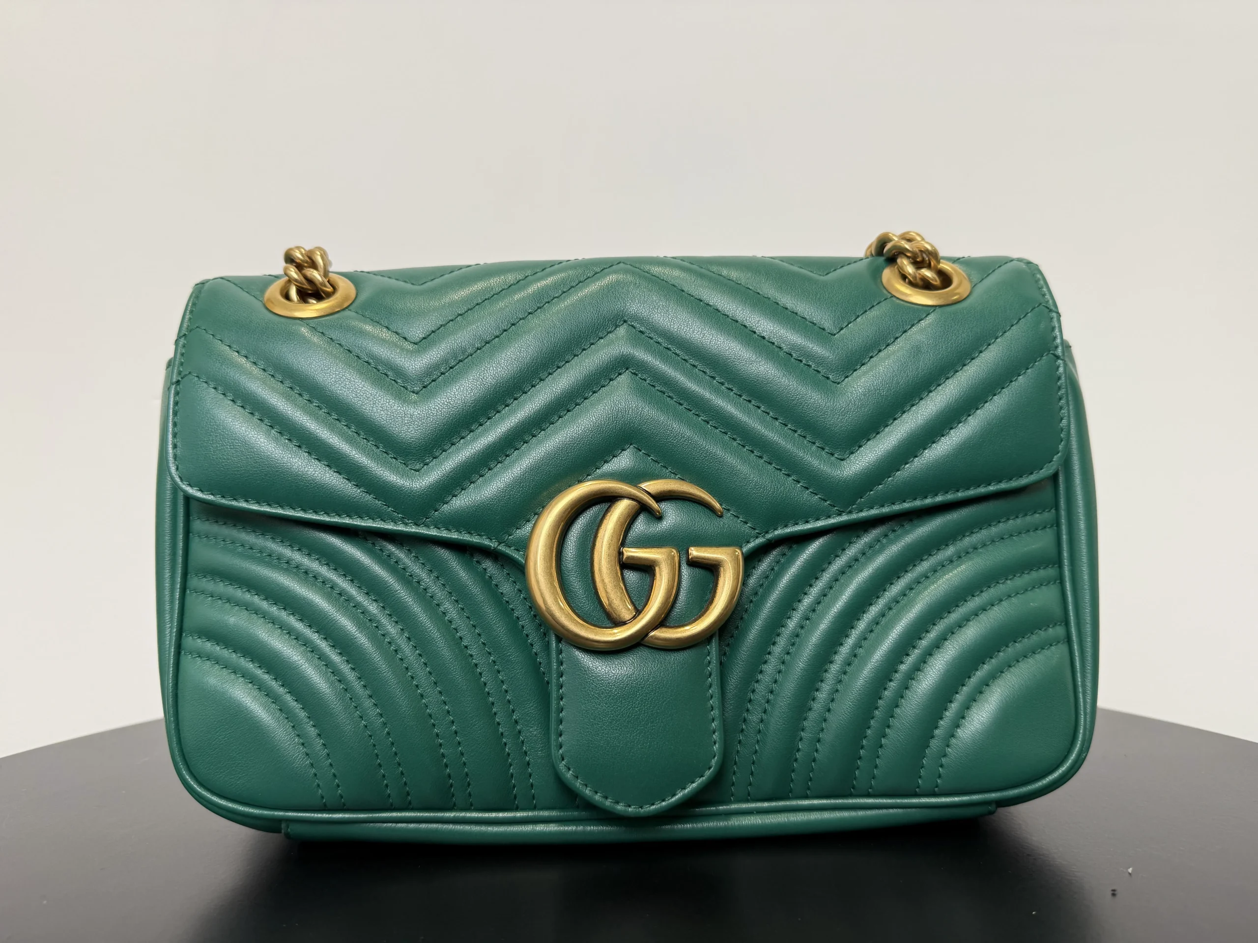 GUCCI Medium GG Marmont Bag Special Green GUCCI Medium GG Marmont Bag Special Green