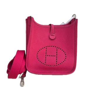 HERMÈS Evelyne TPM 16 Clemence Leather Rose Extreme Palladium Hardware