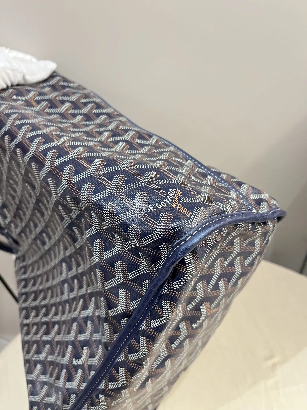 GOYARD Saint Louis PM Blue/Navy Goyardine Canvas Tote Bag GOYARD Saint Louis PM Blue/Navy Goyardine Canvas Tote Bag