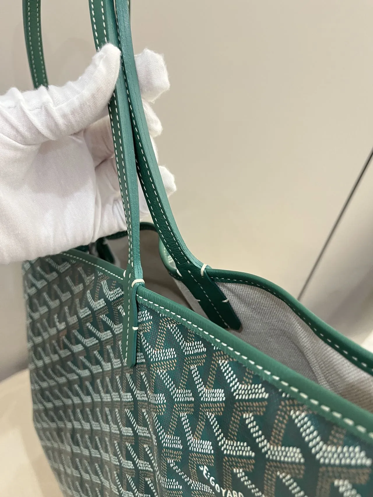 GOYARD Saint Louis GM Green Goyardine Canvas Tote Bag GOYARD Saint Louis GM Green Goyardine Canvas Tote Bag
