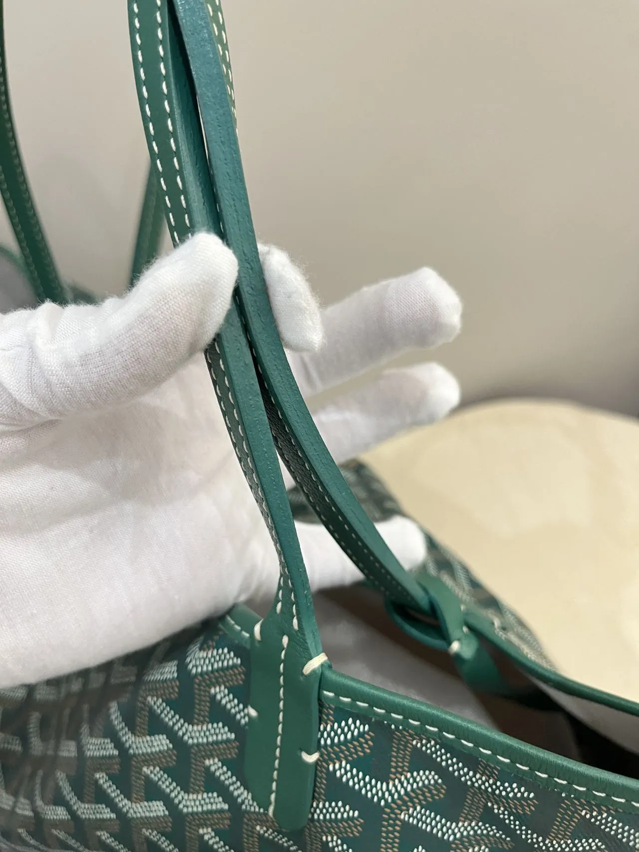 GOYARD Saint Louis GM Green Goyardine Canvas Tote Bag GOYARD Saint Louis GM Green Goyardine Canvas Tote Bag