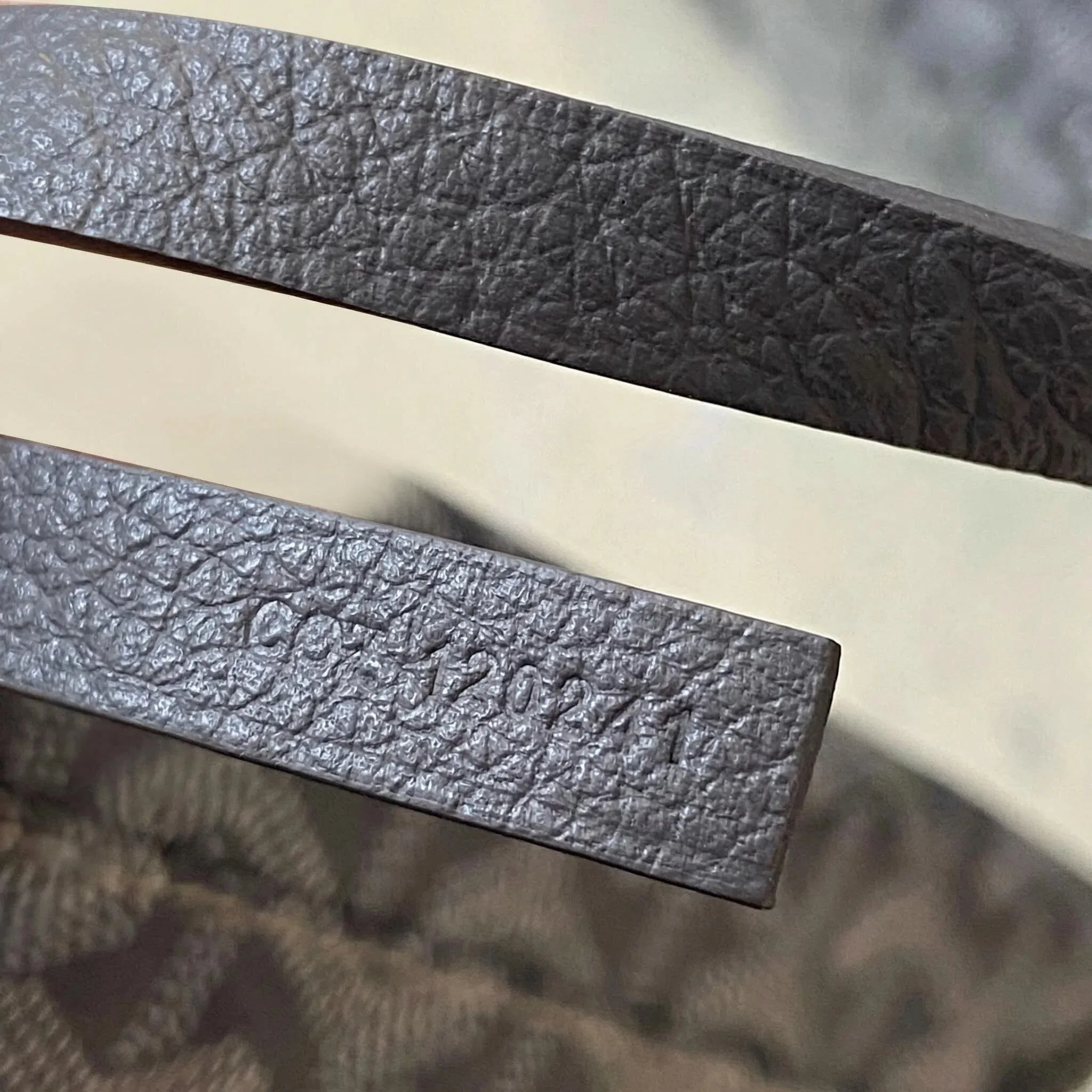 GOYARD Saint Louis GM Grey Goyardine Canvas Tote Bag GOYARD Saint Louis GM Grey Goyardine Canvas Tote Bag